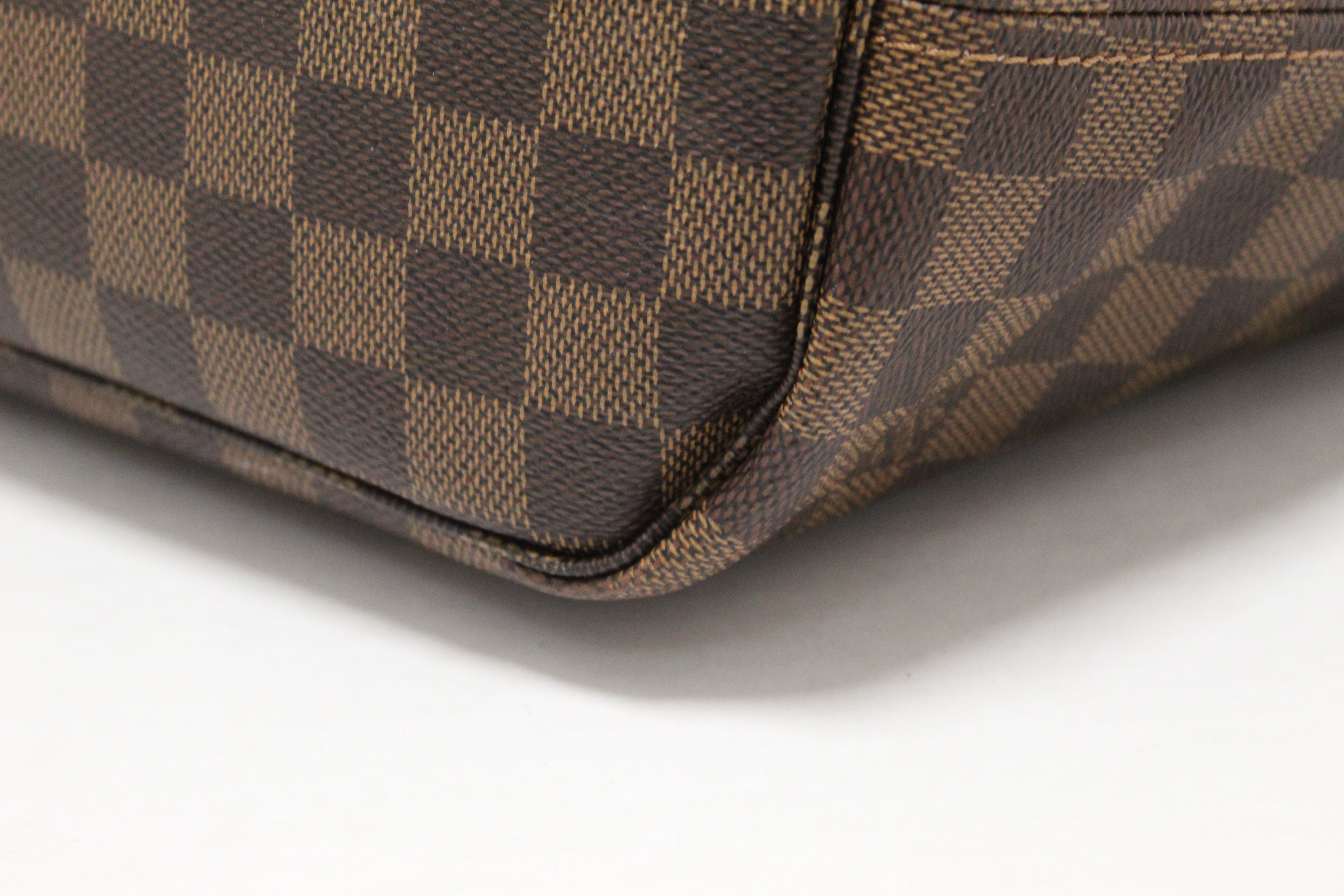 Authentic Louis Vuitton Damier Ebene with Rose Pink Neverfull MM Shoulder Bag