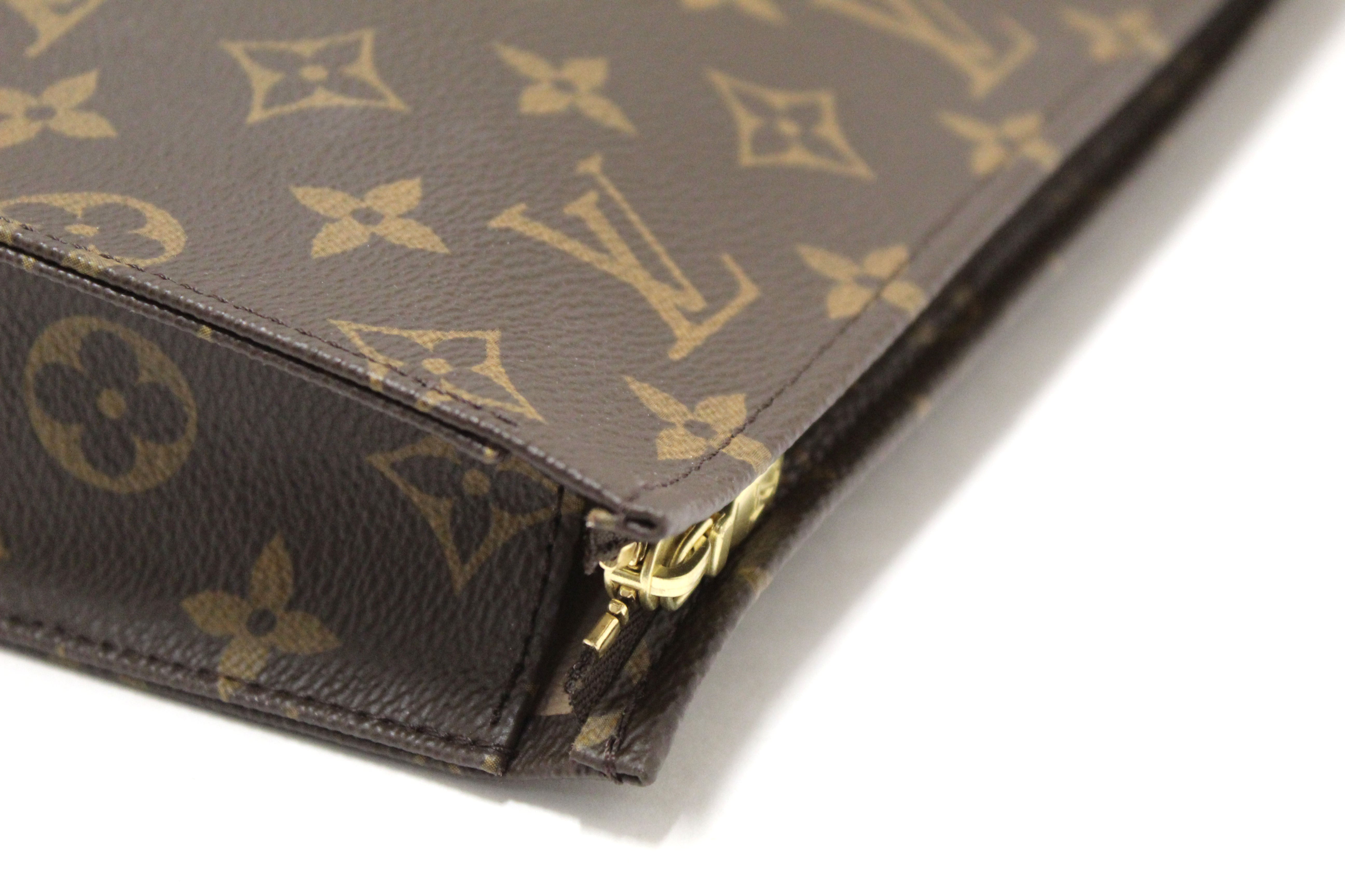 Authentic Louis Vuitton Classic Monogram Toiletry Pouch 26