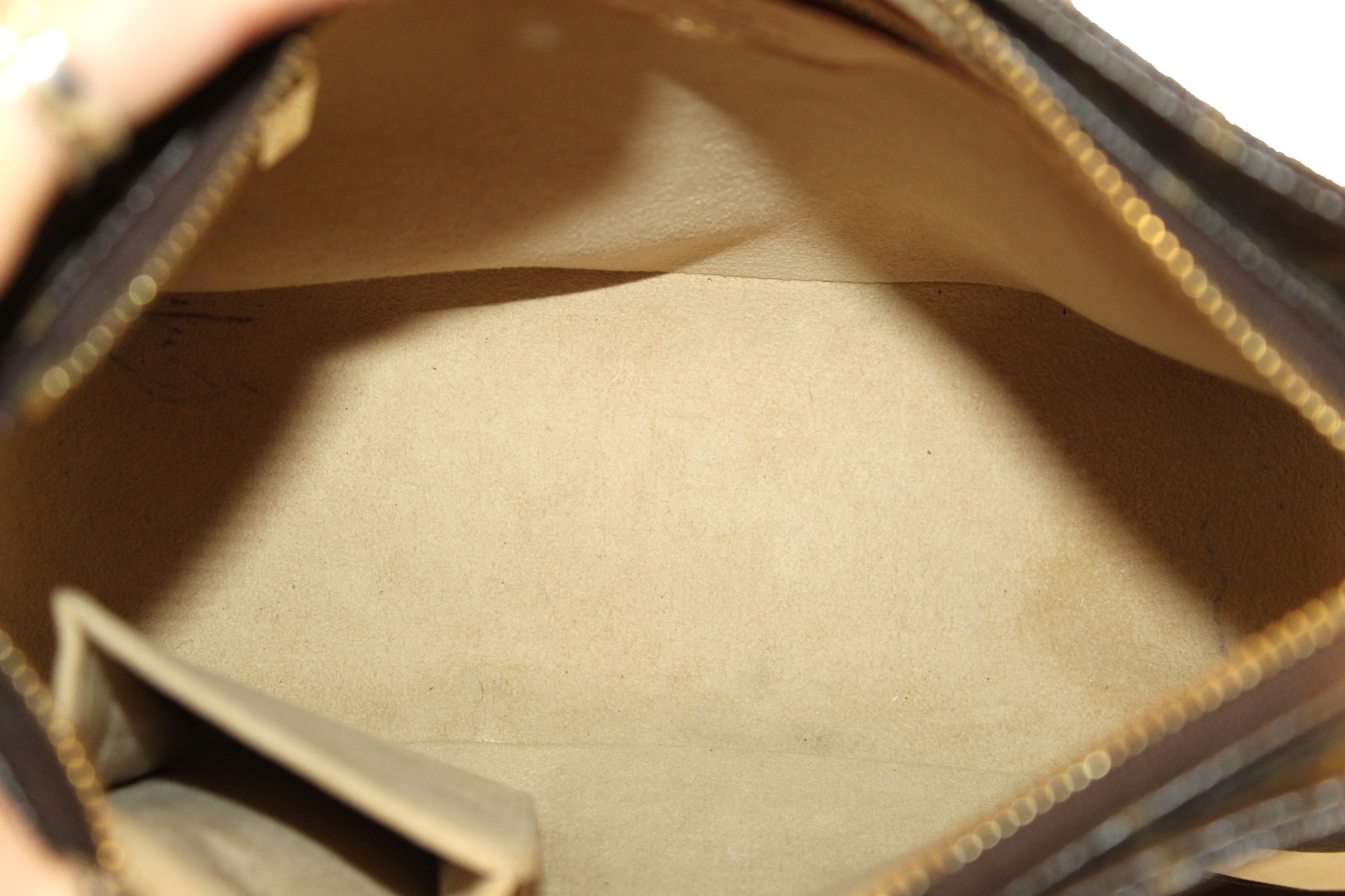 Authentic Louis Vuitton Classic Monogram Canvas Looping MM Shoulder Bag