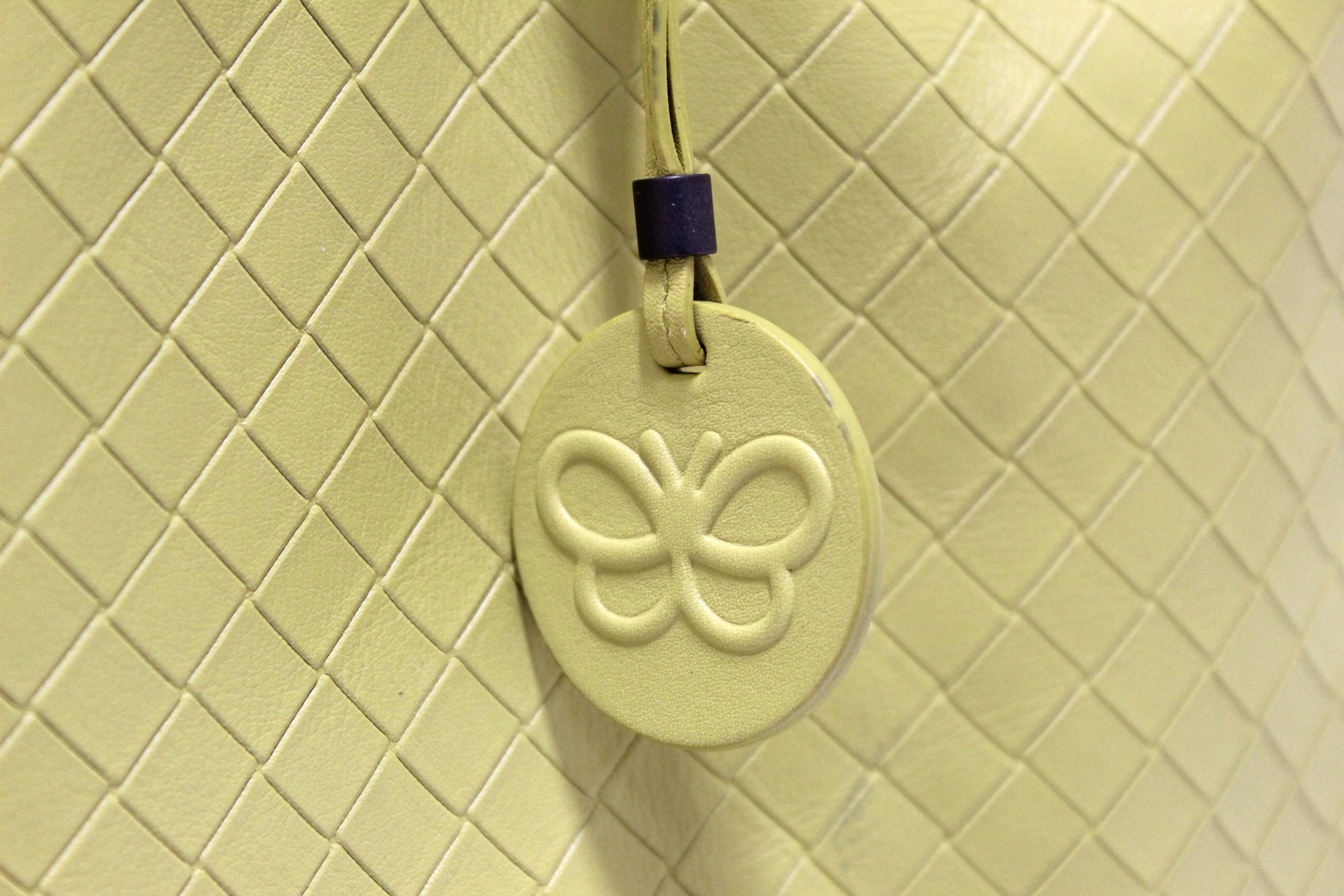 Authentic Bottega Veneta Intrecciato Embossed Green Leather Tote