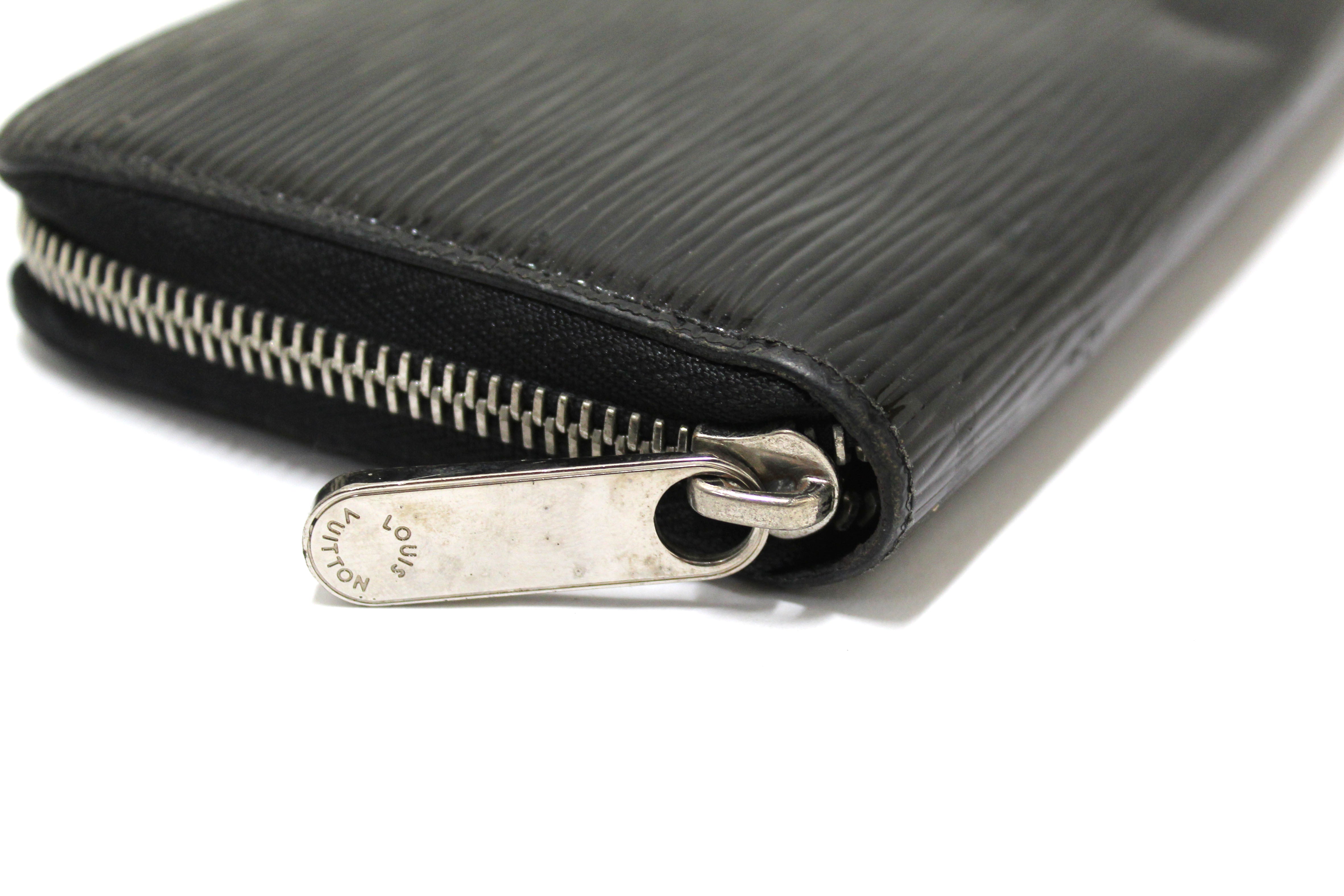 Authentic Louis Vuitton Black Electric Epi Leather Zippy Wallet