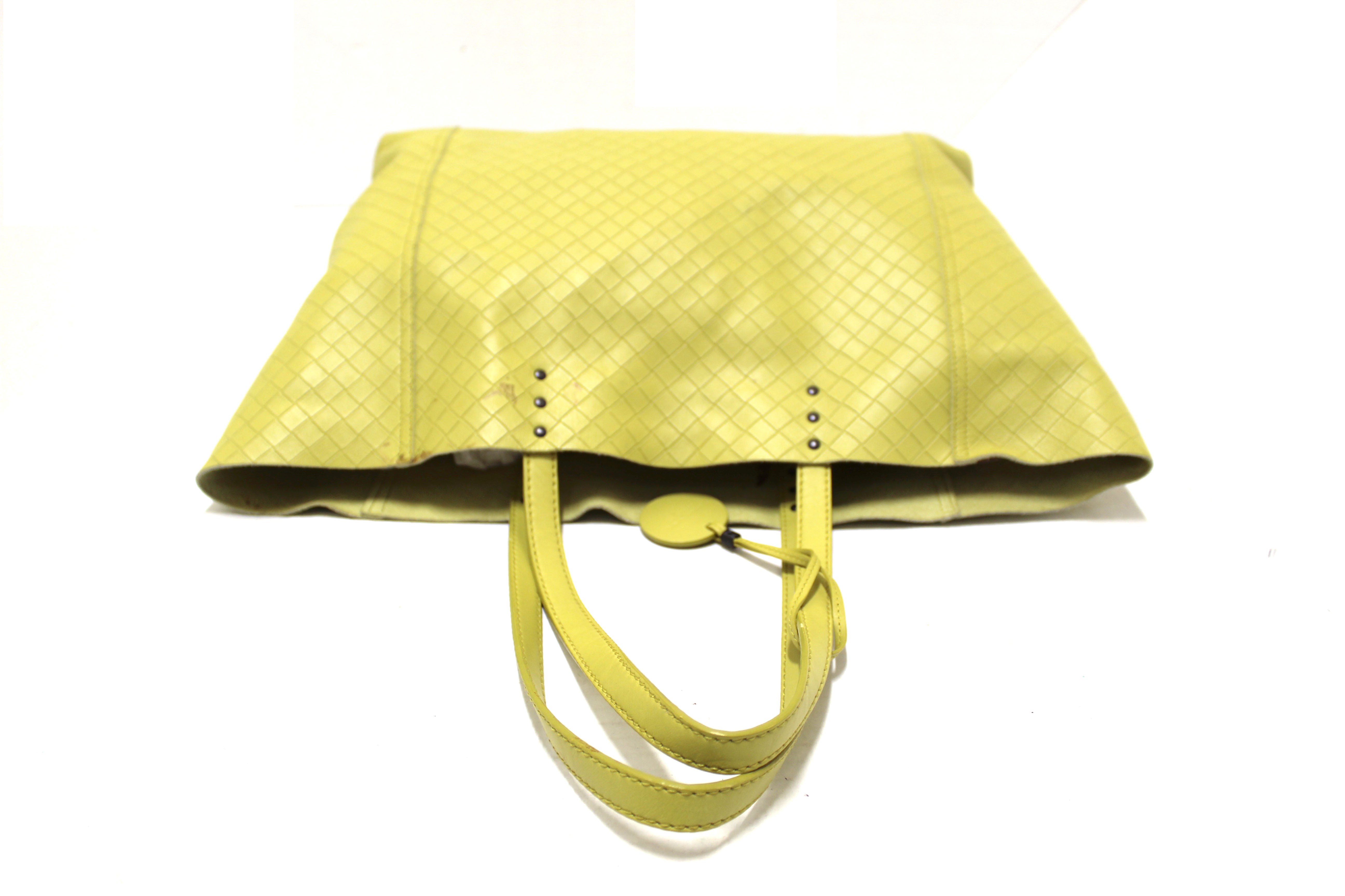 Authentic Bottega Veneta Intrecciato Embossed Green Leather Tote