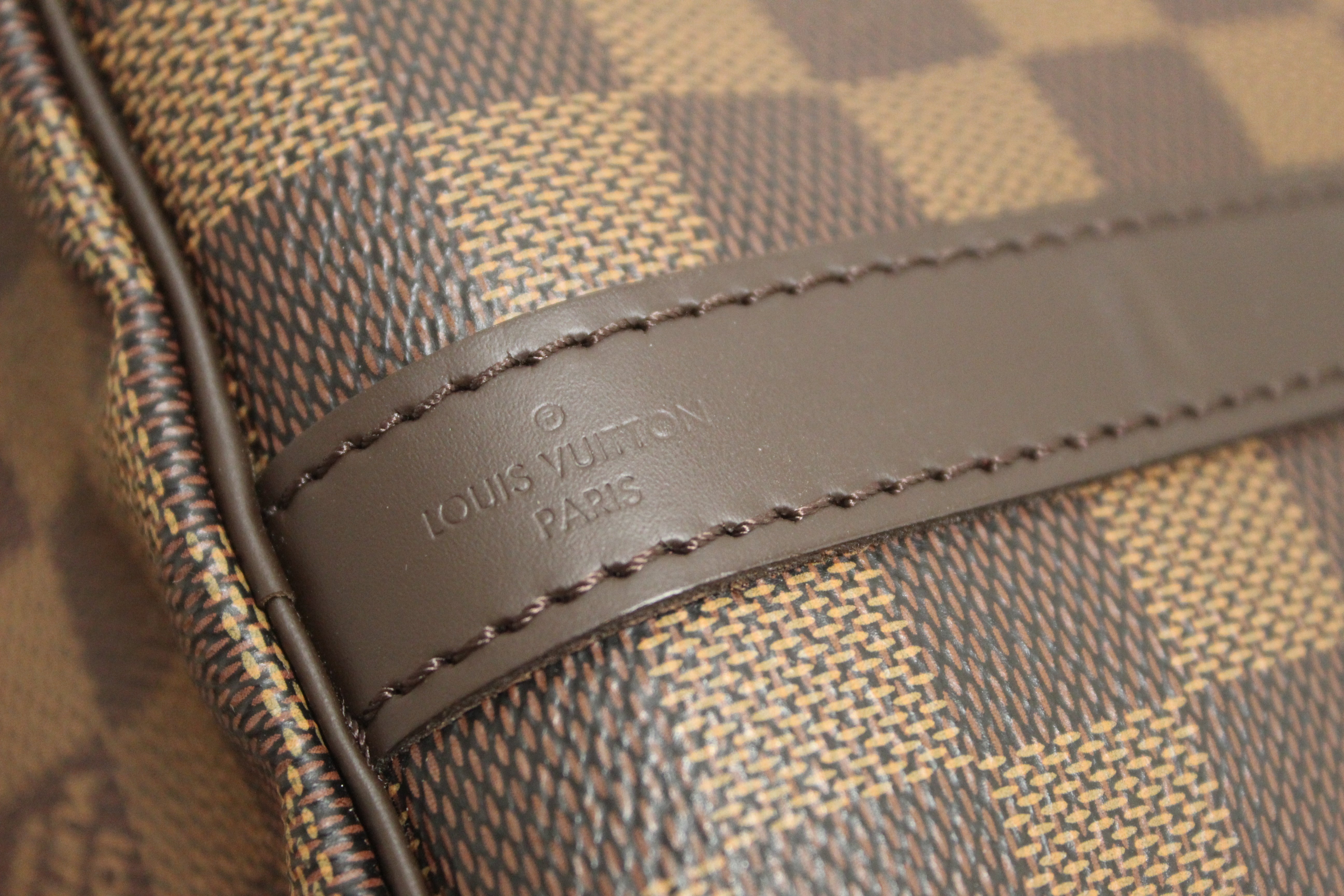 Authentic Louis Vuitton Damier Ebene Speedy 25 Bandouliere Bag