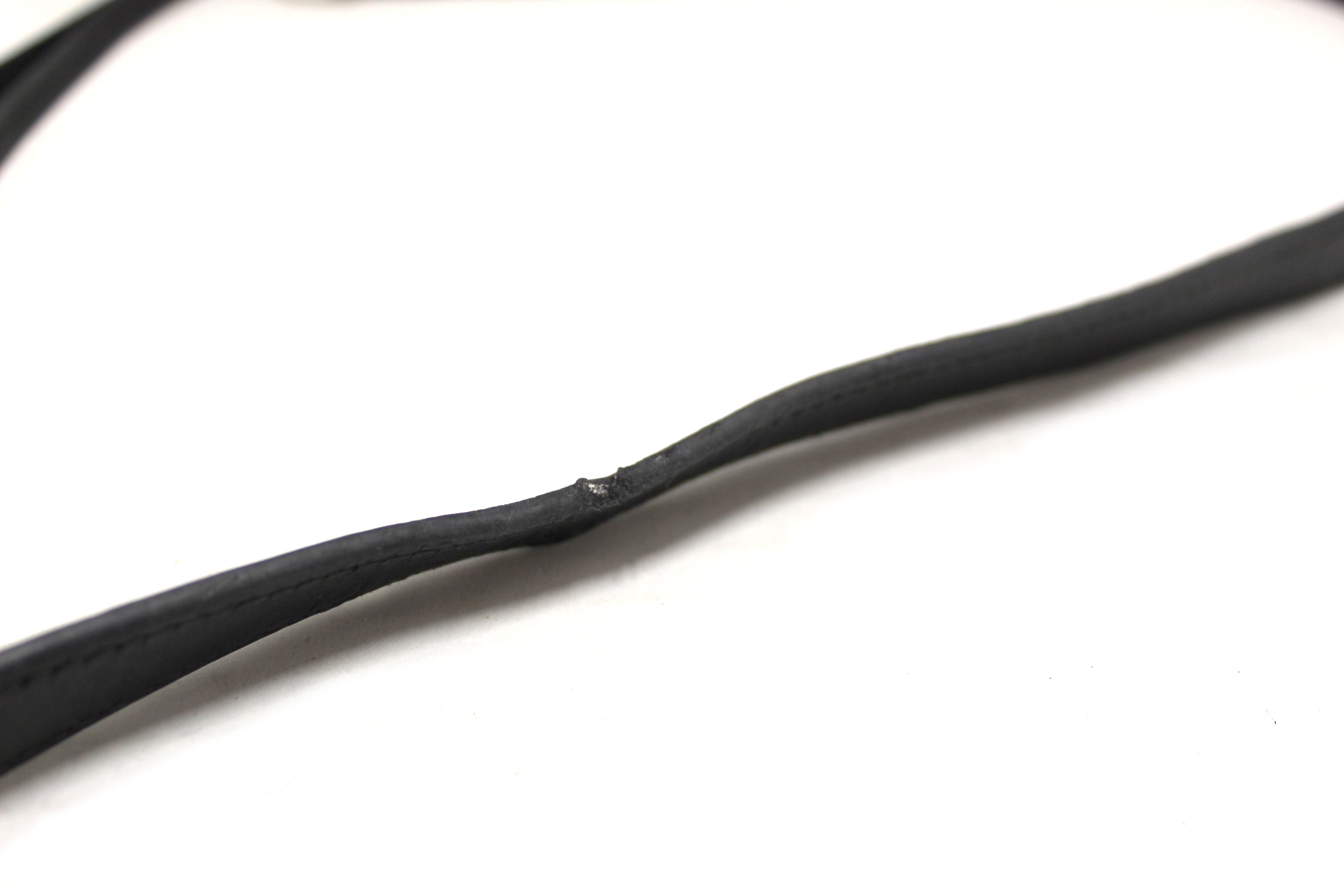 Authentic Gucci Black Matelassé Chevron Leather GG Marmont Mini Shoulder Bag