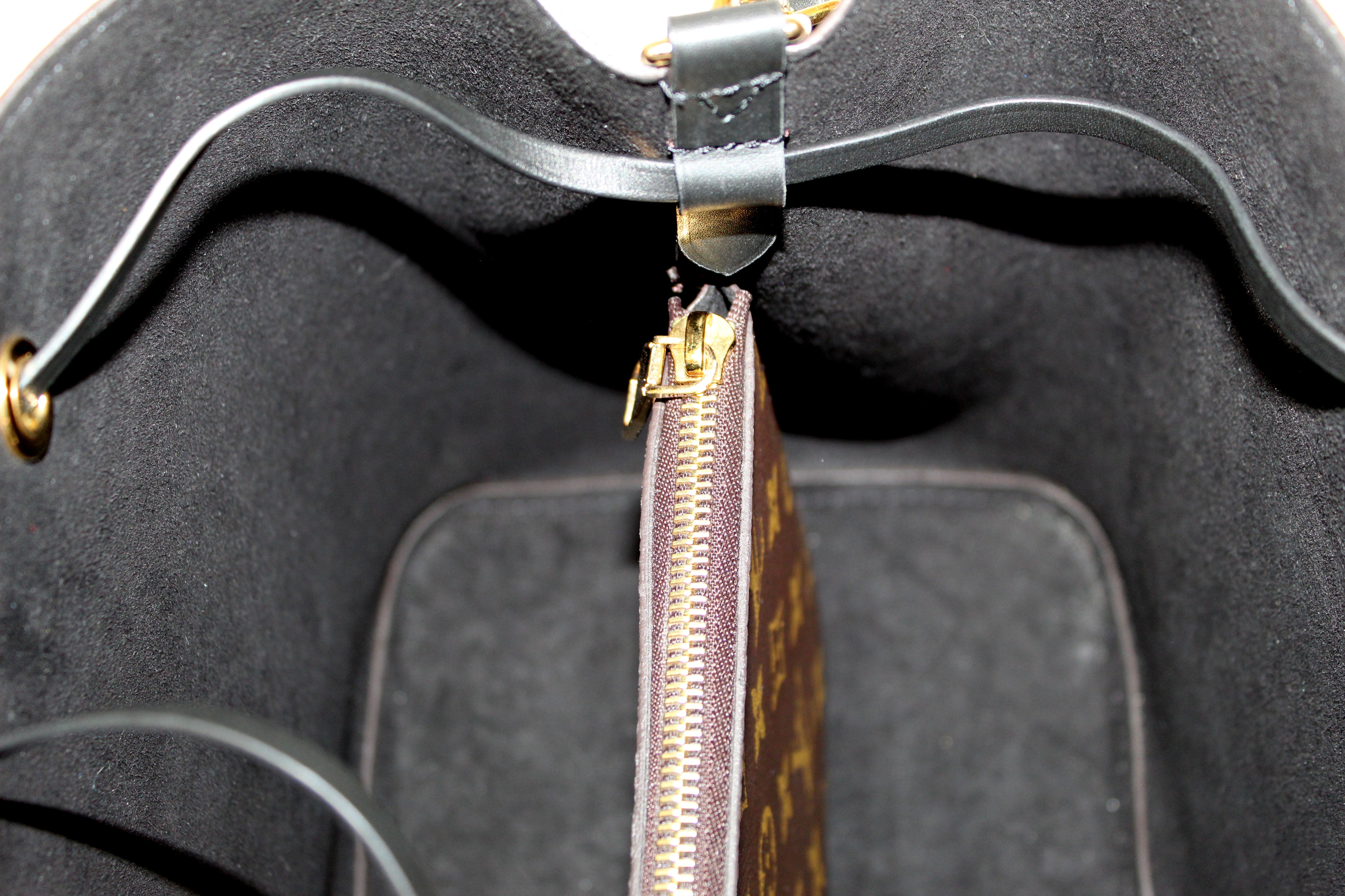 Authentic Louis Vuitton Classic Monogram Black NeoNoe Shoulder Bag