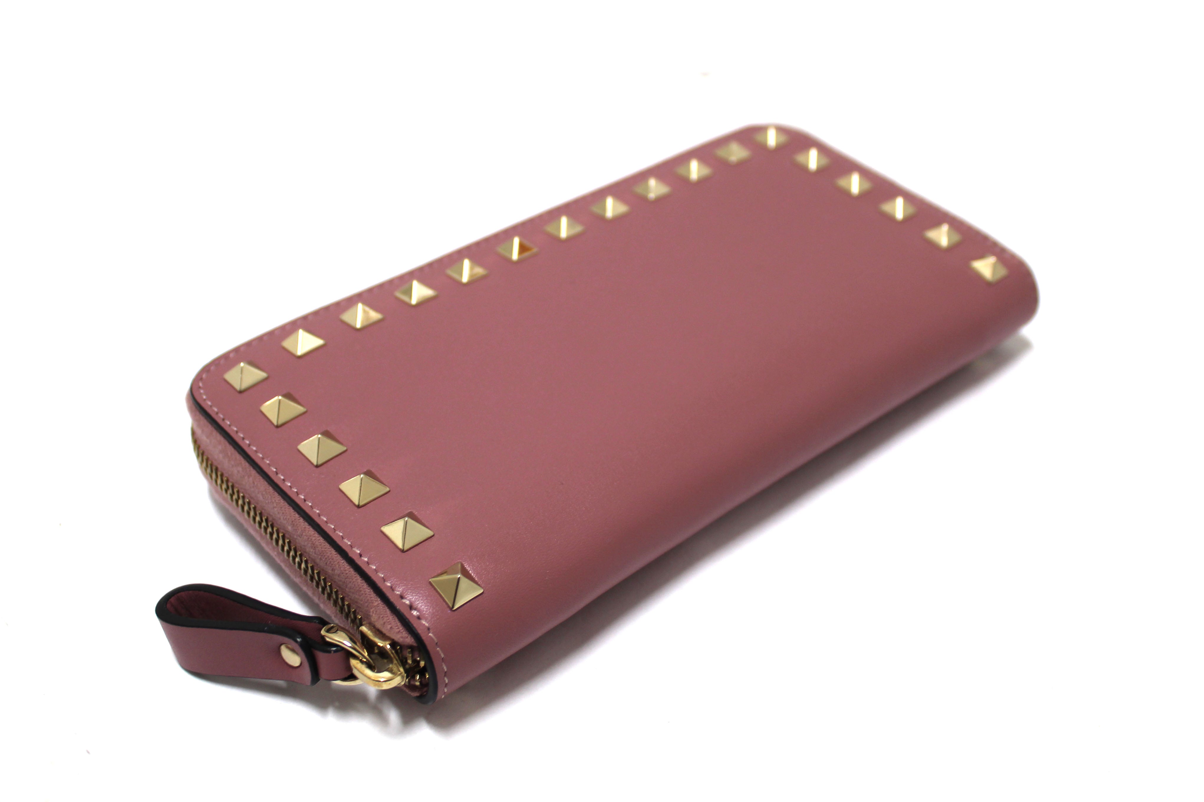 Authentic Valentino Garavani Rose Calfskin Rockstud Zippered Long Wallet
