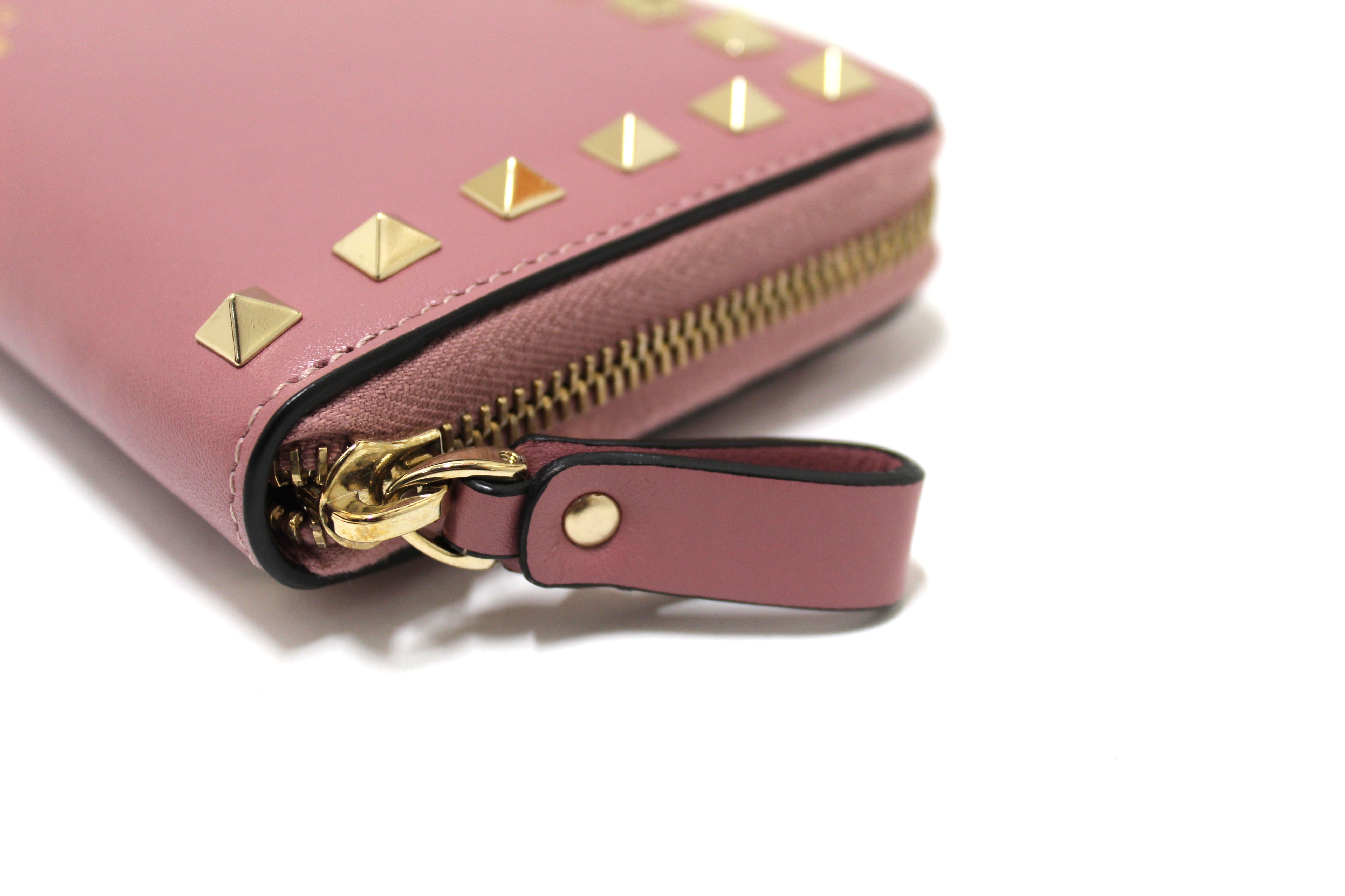 Authentic Valentino Garavani Rose Calfskin Rockstud Zippered Long Wallet