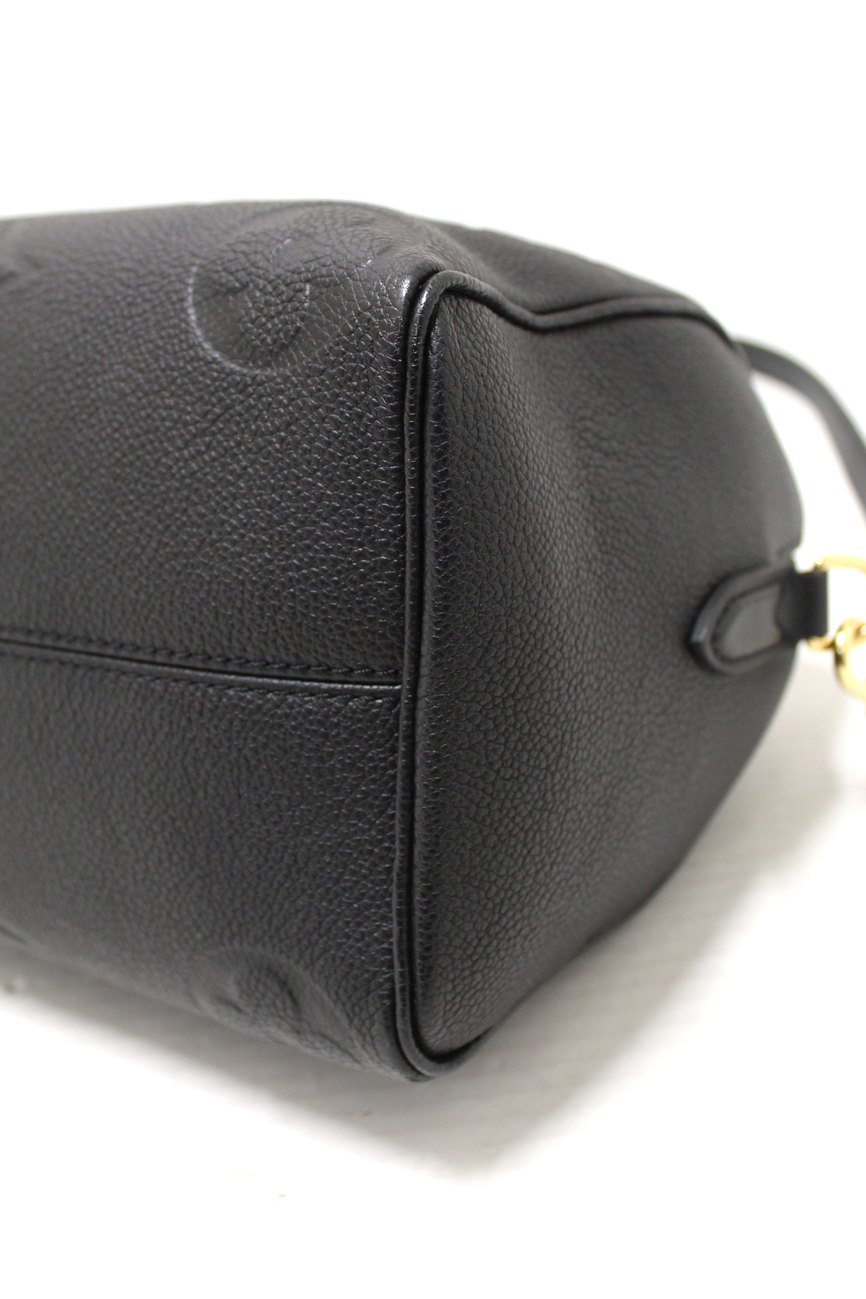 Authentic Louis Vuitton Black Empreinte Speedy 25 Bandouliere Crossbody Bag