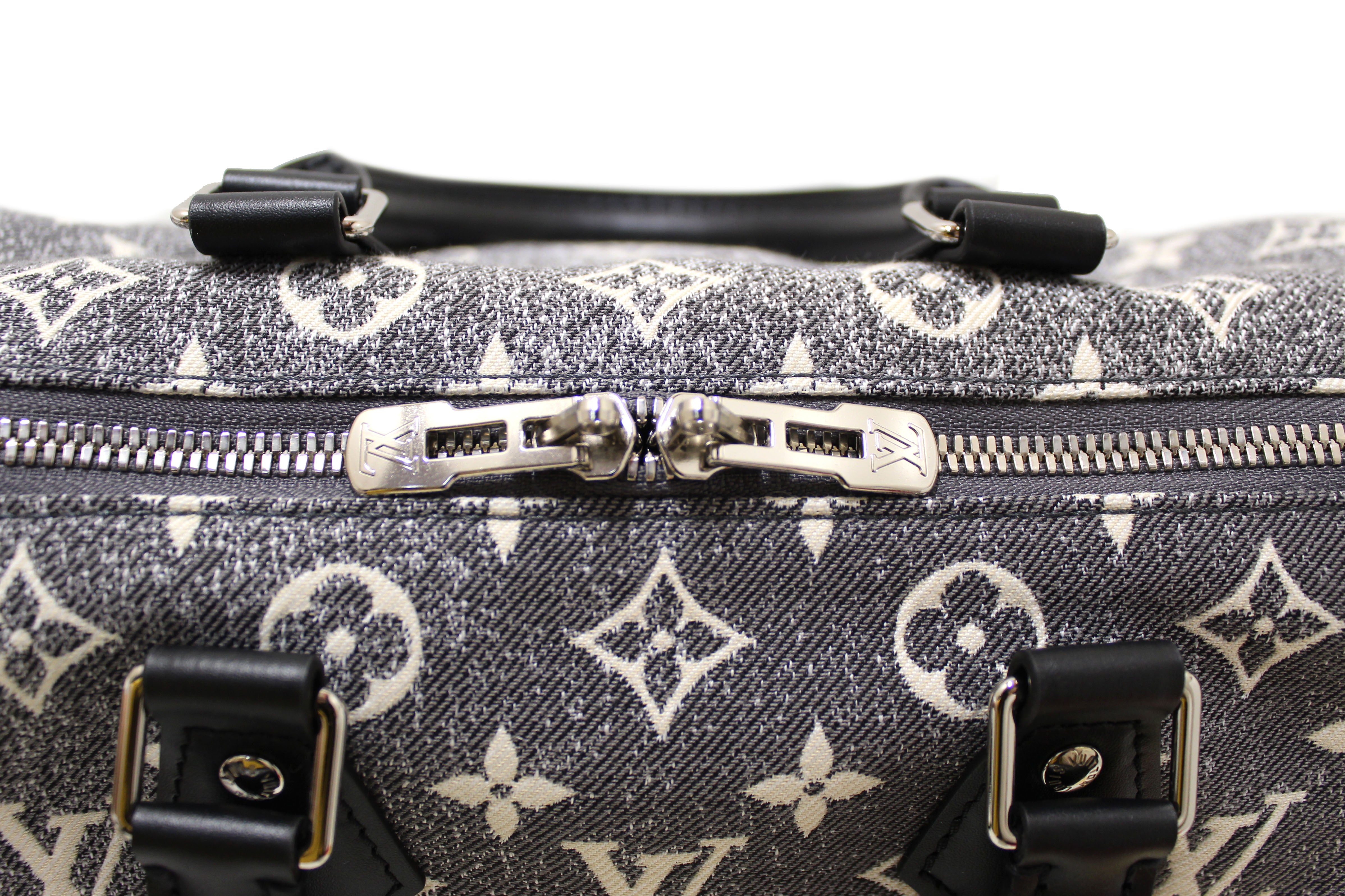 Authentic Louis Vuitton Monogram Grey Jacquard Denim Speedy 25 Bandouliere Bag