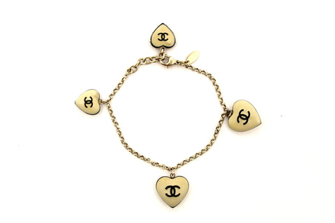 Authentic Chanel Vintage Beige Enamel Mini Heart Pendant Bracelet