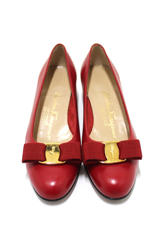 Authentic Salvatore Ferragamo Calfskin Red Leather Kitten Heel with Bow Size 6B