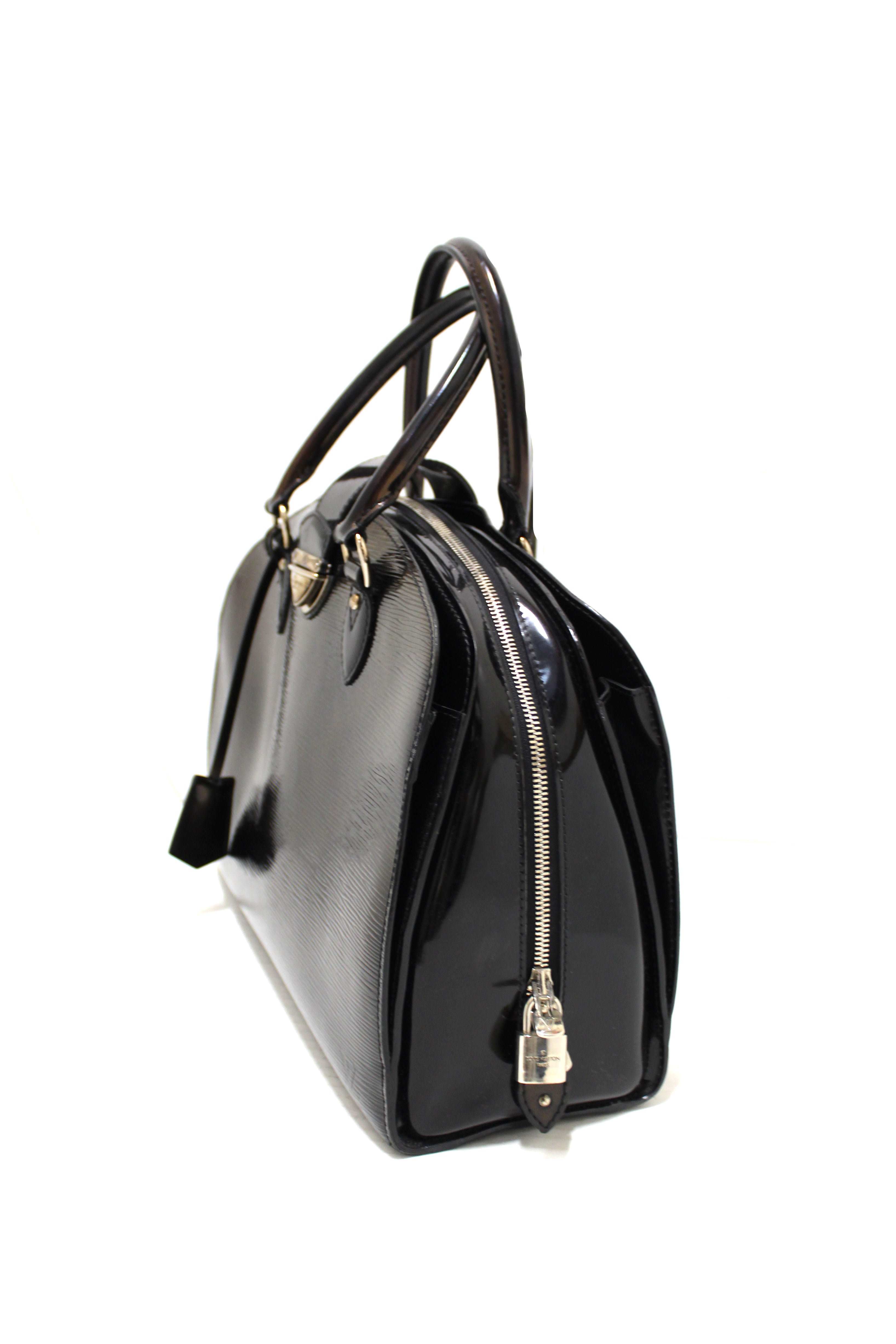 Authentic Louis Vuitton Black Electric Epi Leather Pont-Neuf GM Handbag