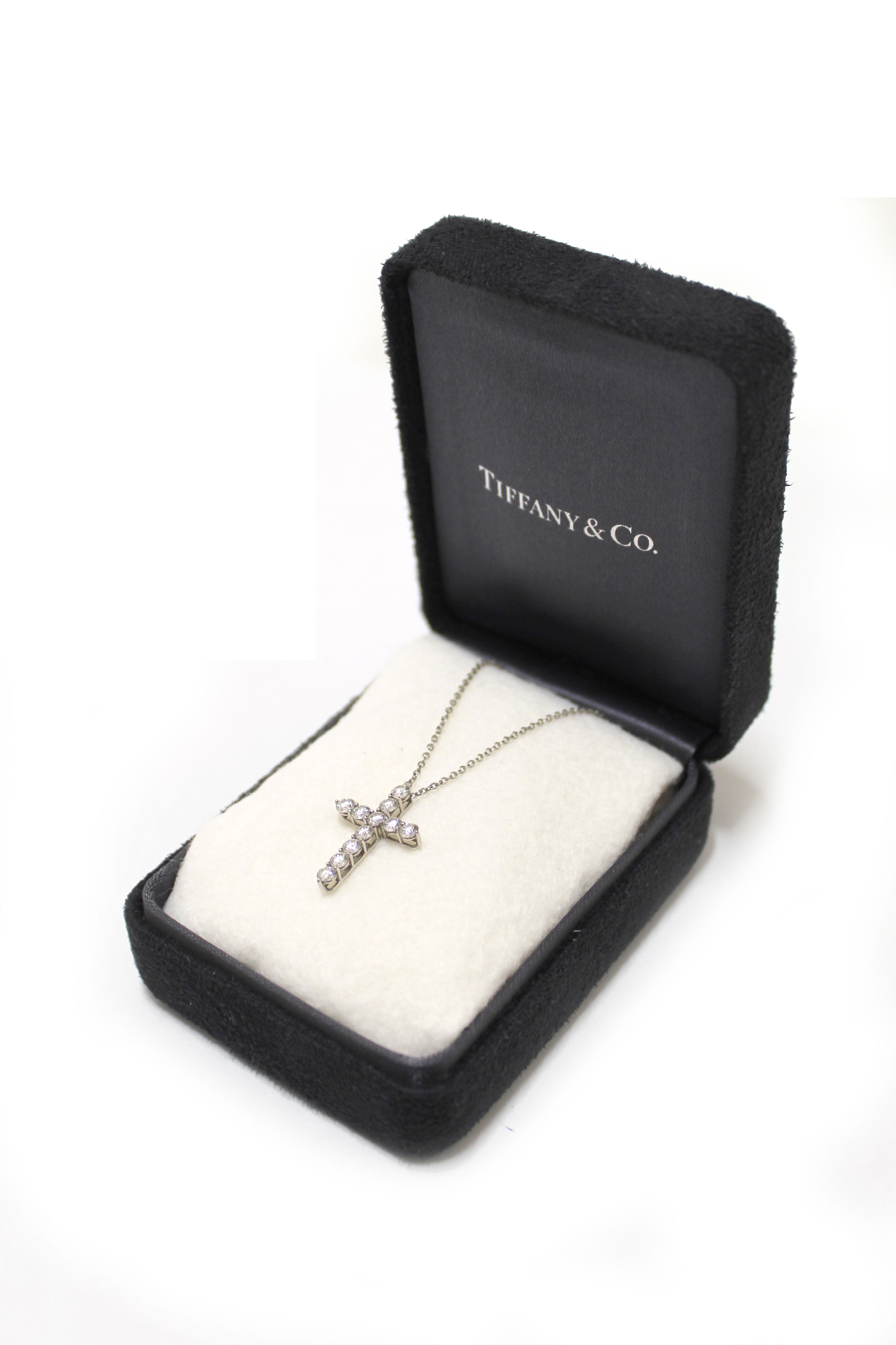 Authentic Tiffany&Co Platinum With Round Diamonds Medium Cross Pendant Necklace