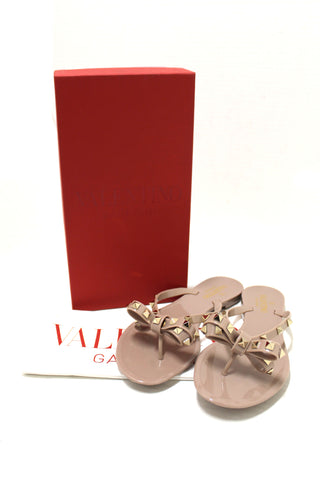 NEW Authentic Valentino Valentino Garavani Poudre Rubber Rockstud  PVC Flip Flops Size 39