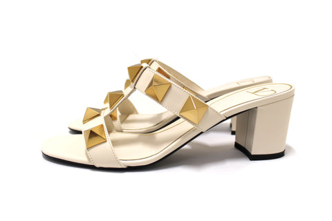 Authentic Valentino Garavani White Leather Roman Stud Sandals Size 38.5