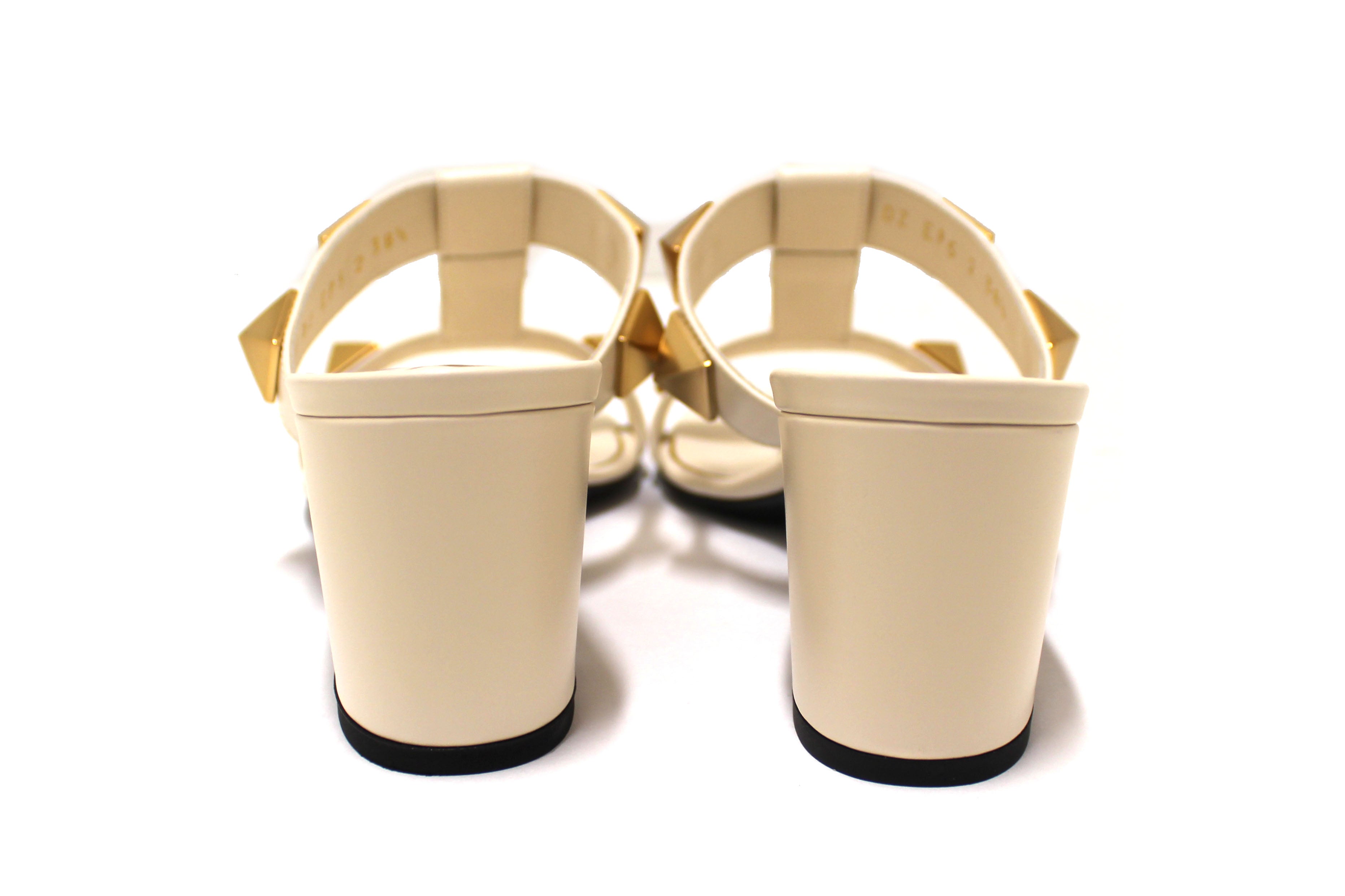 Authentic Valentino Garavani White Leather Roman Stud Sandals Size 38.5