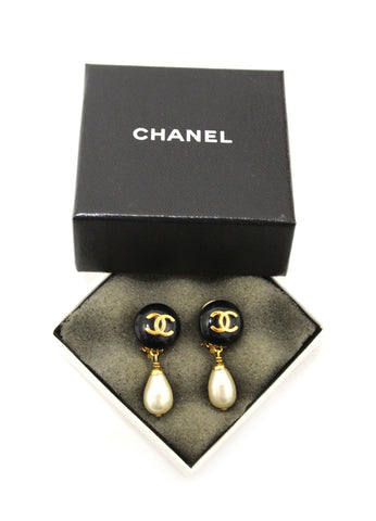 Authentic Chanel Vintage Classic CC with Pearl Drop Clip on Earrings