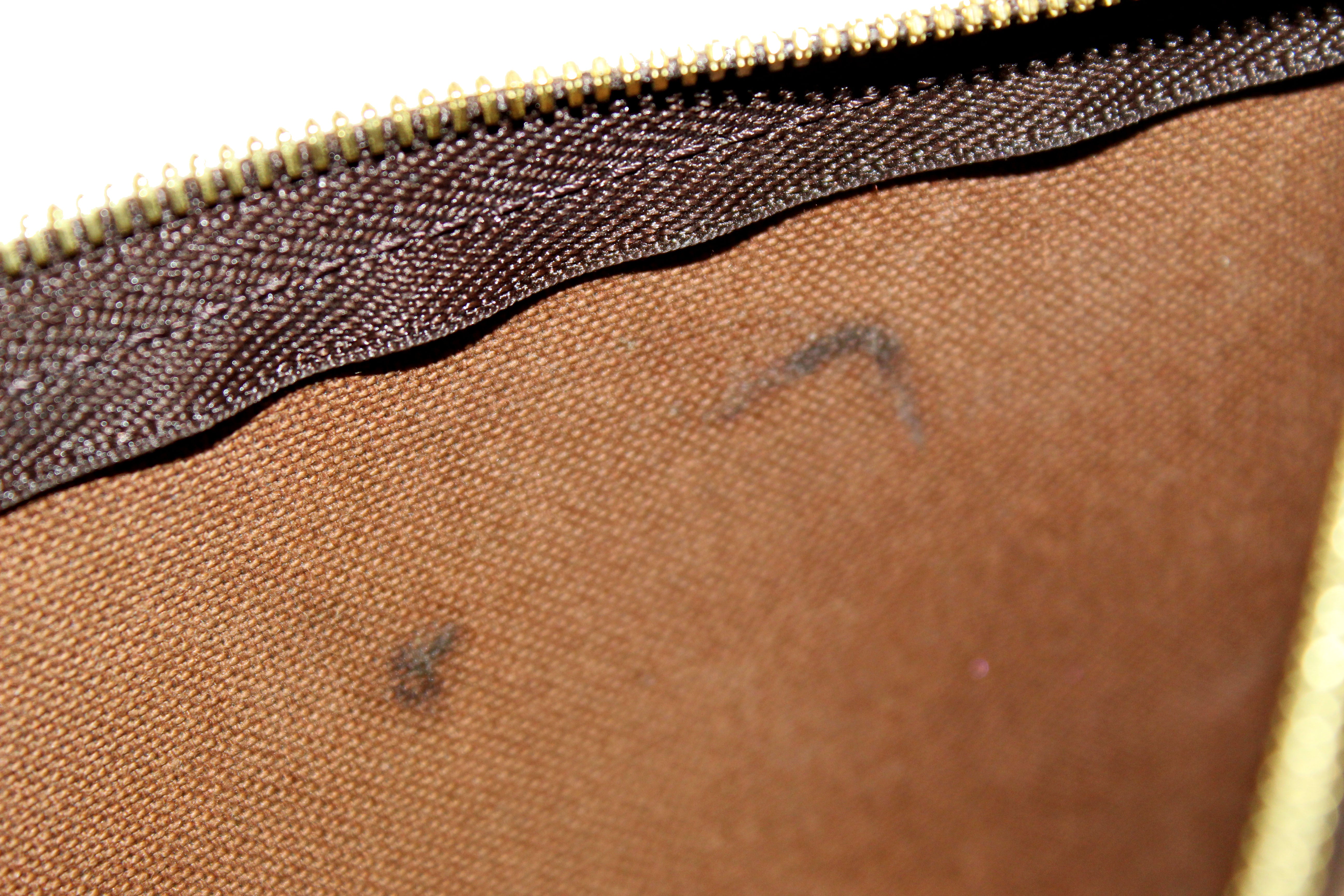 Authentic Louis Vuitton Classic Monogram Light Pink Strap Multi-Pochette Accessoires Bag