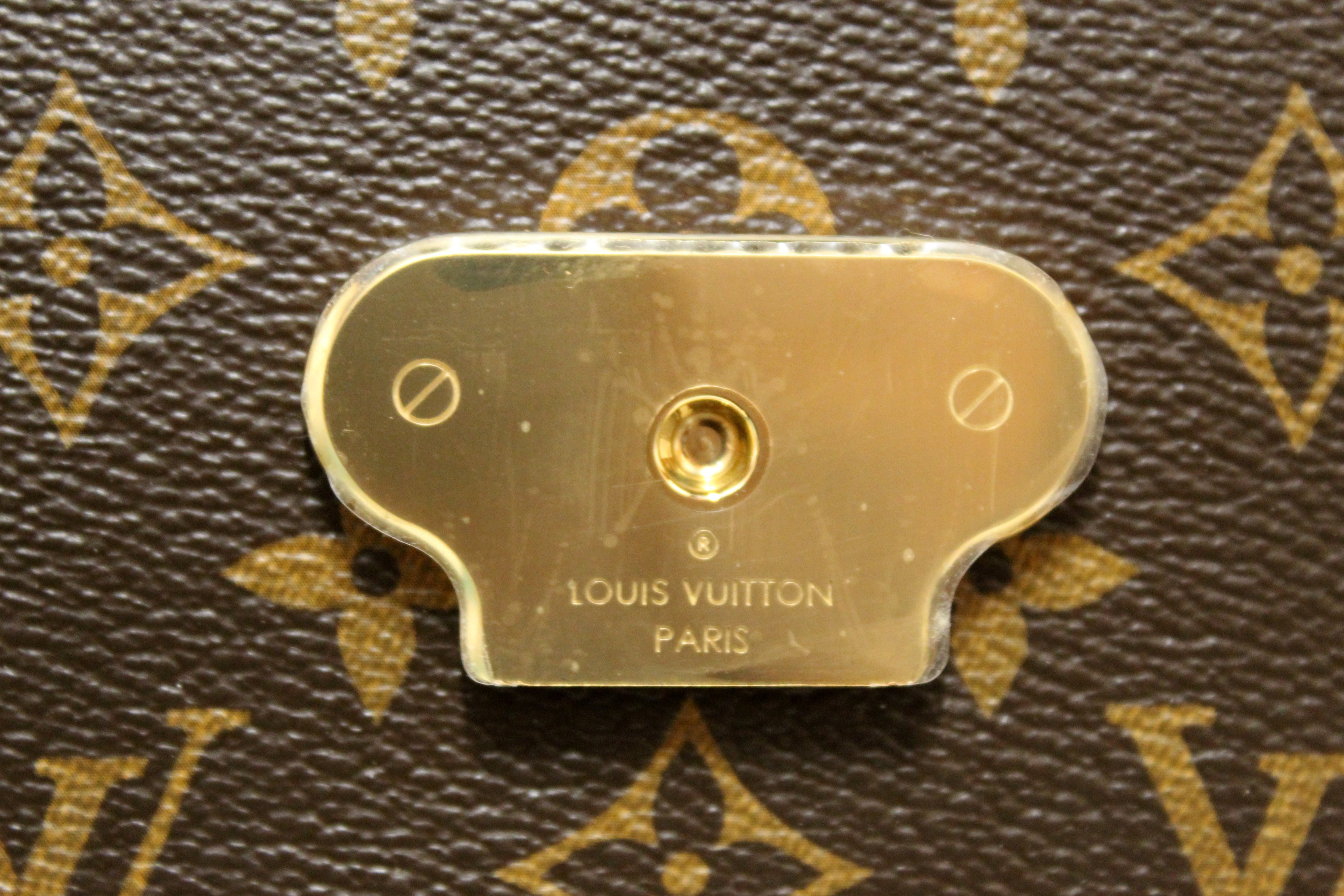 Authentic Louis Vuitton Classic Monogram Saint-Placide Clutch Shoulder Bag