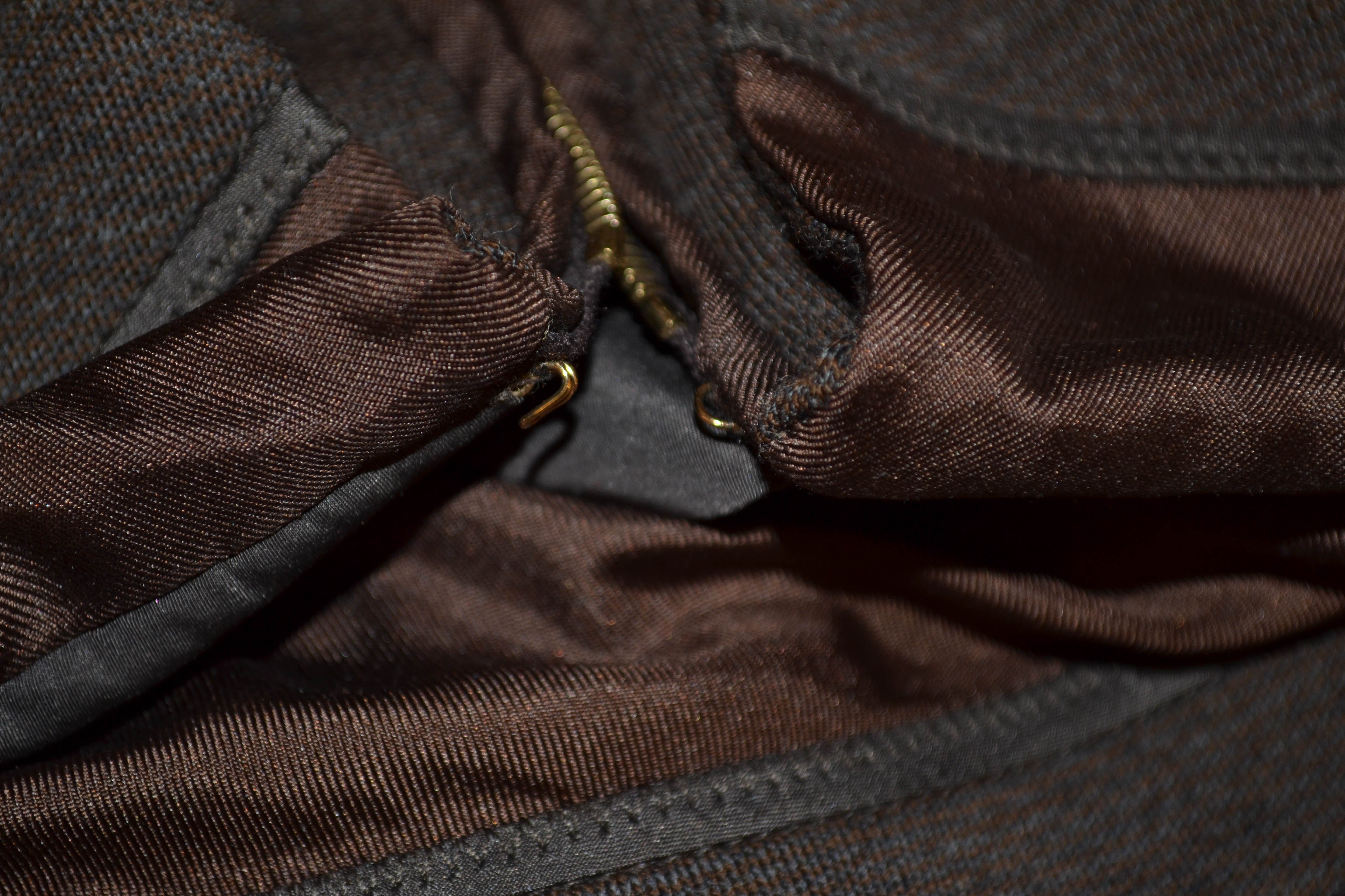 Authentic Louis Vuitton Dark Brown Pleats Ski Wool Midi Skirts Size 36