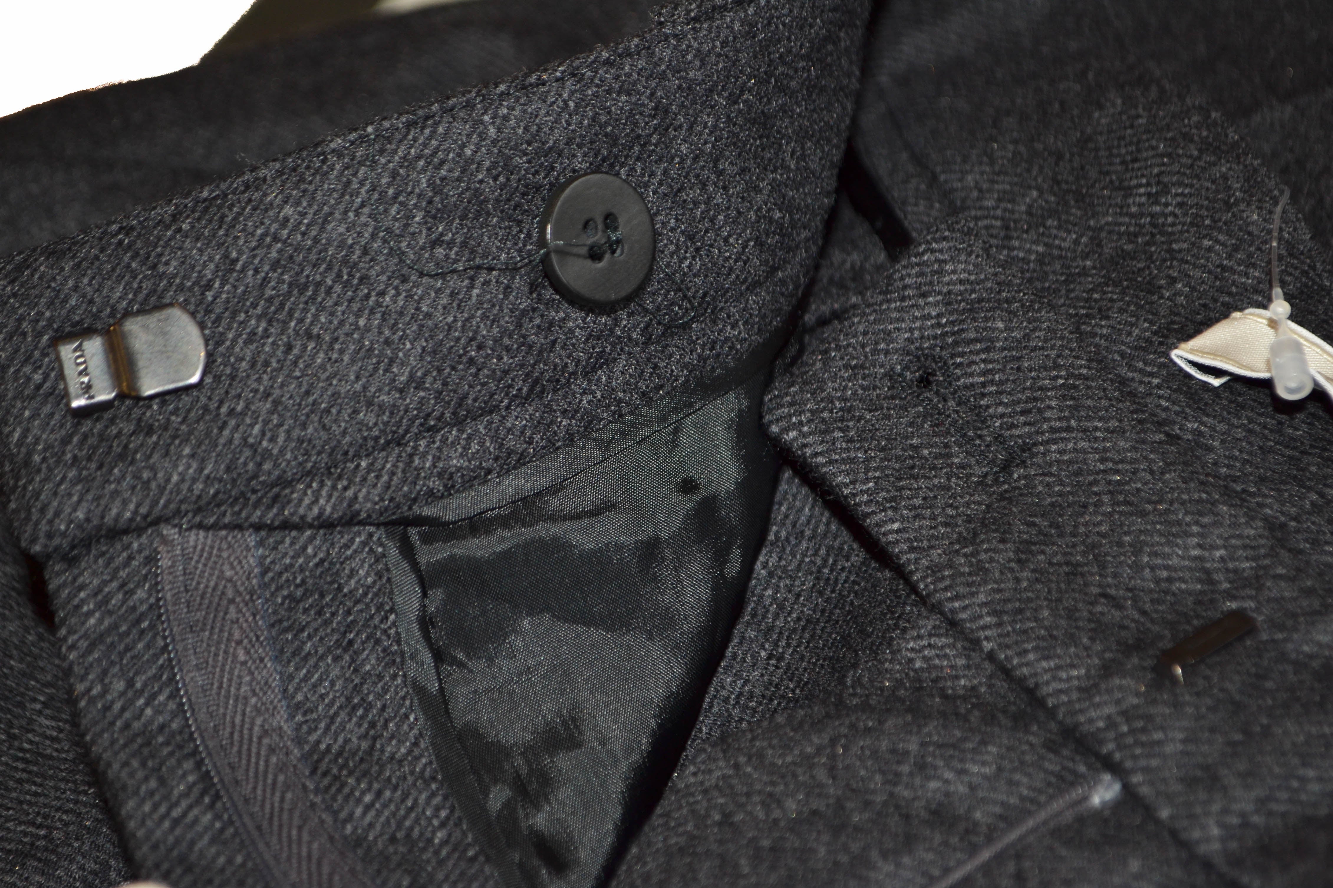 Authentic Prada Grey Womens Pants Size 40