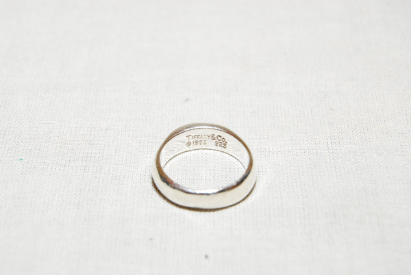 Authentic Tiffany & Co. Sterling Silver Bold Ring Size 4