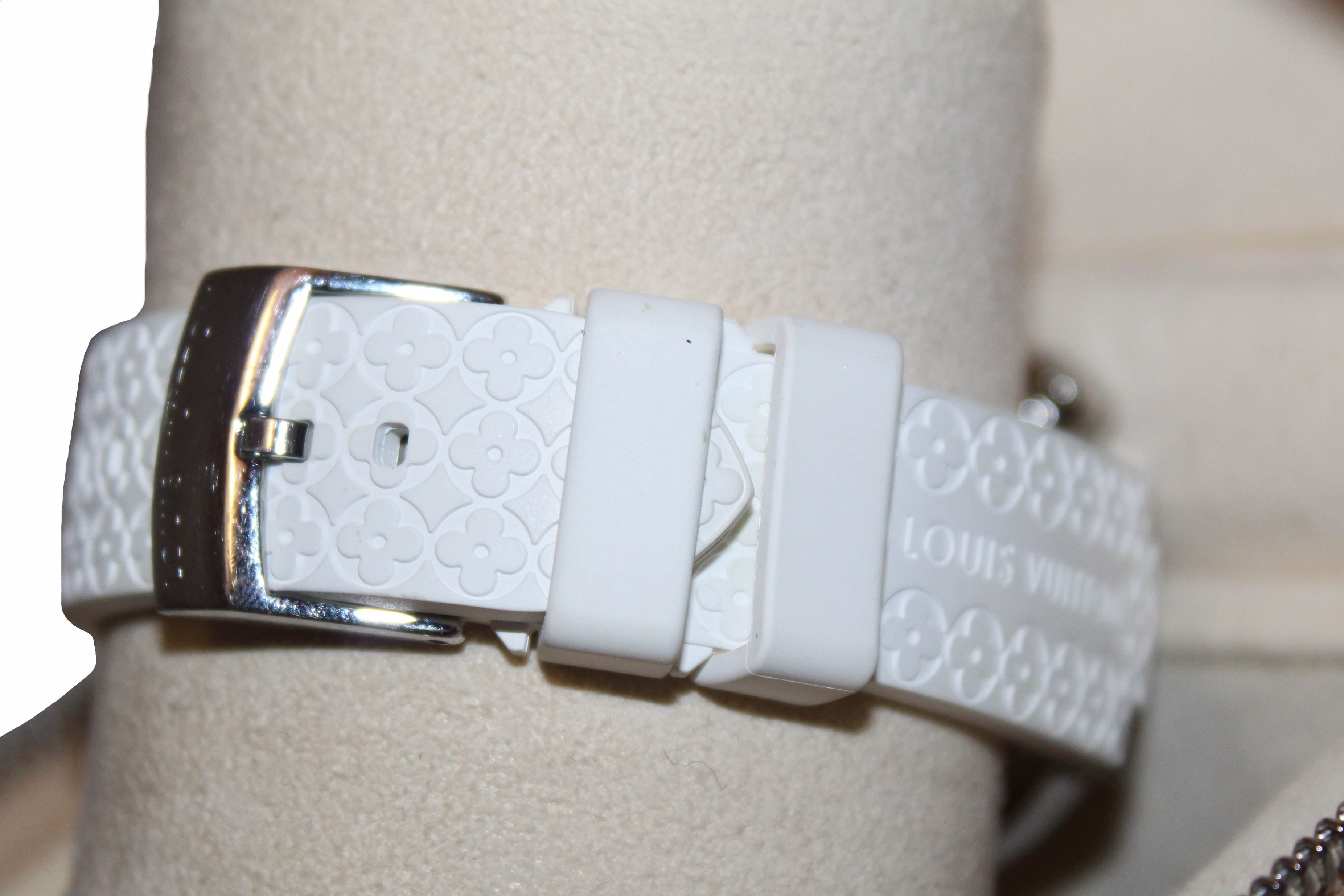 Authentic Louis Vuitton White Lovely Cup Chronograph Watch