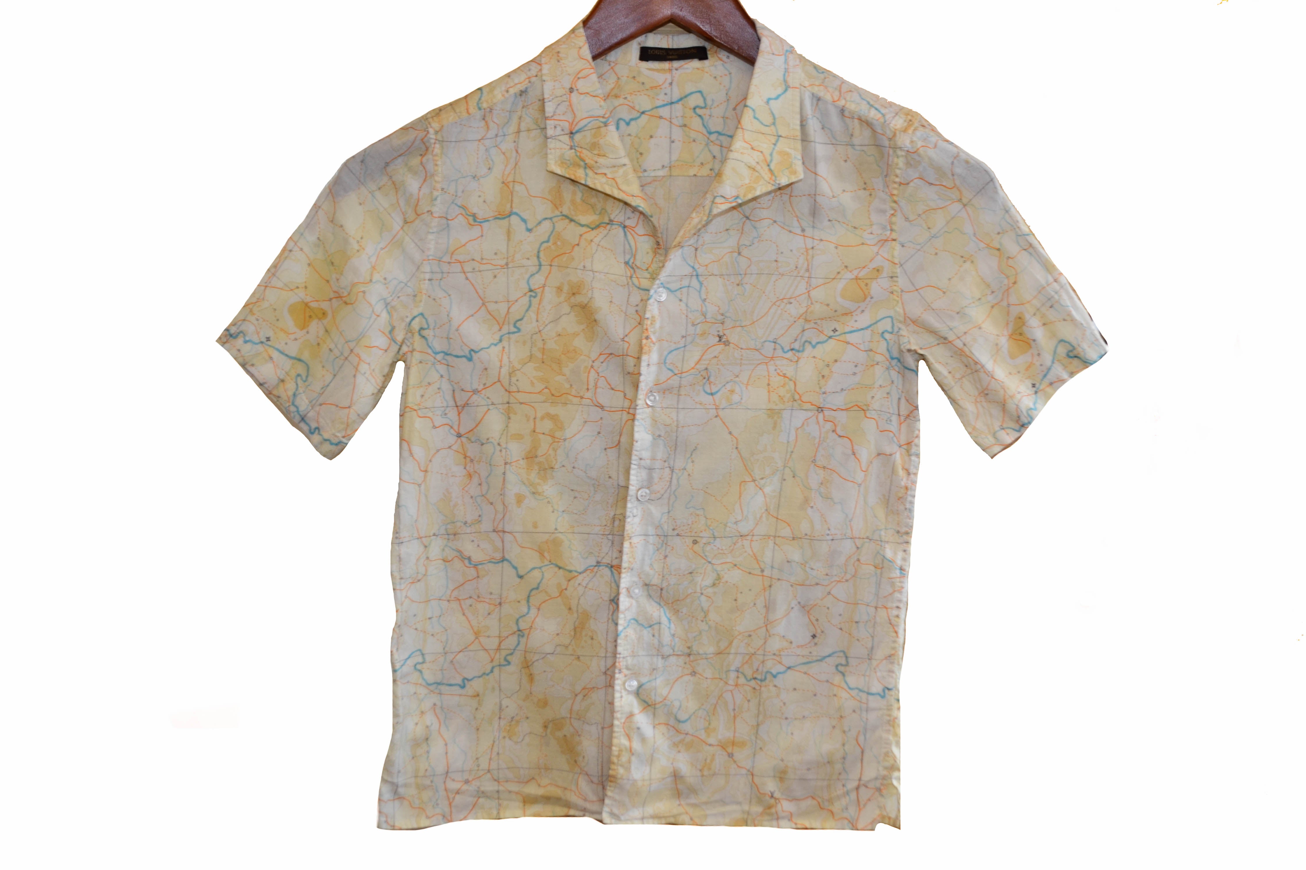 Authentic Louis Vuitton Boys Beige Button Up Shirt Size 8