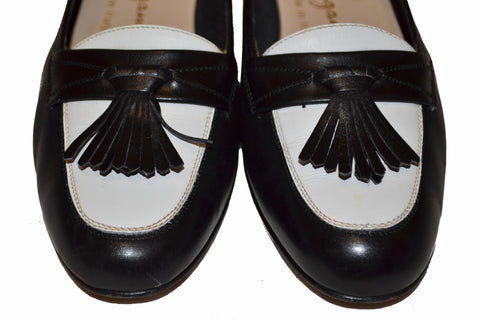 Authentic Salvatore Ferragamo Black/White Kiltie Tassel Loafer Size 6 B