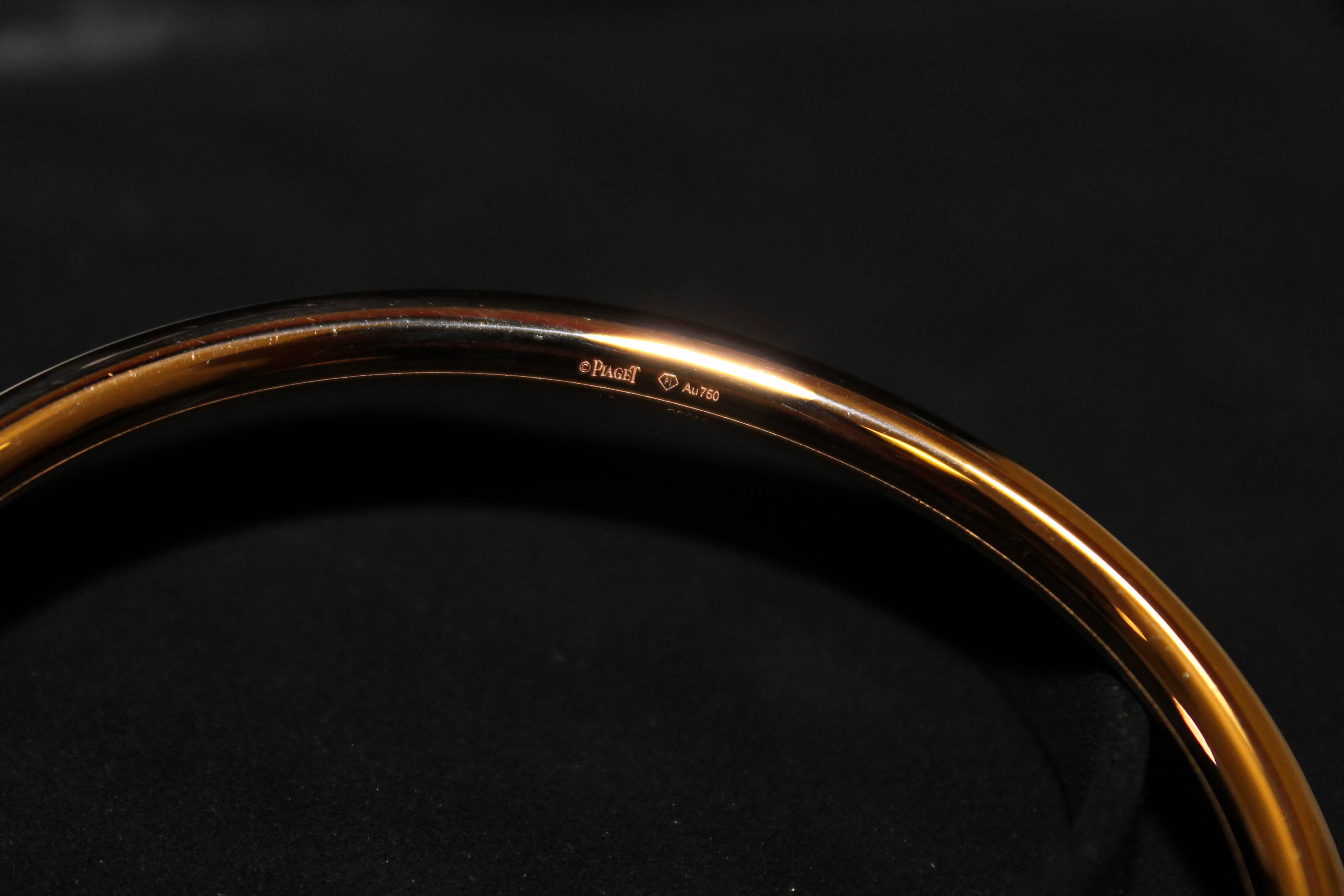 Authentic New Piaget Possession Open Bangle Bracelet in Rose Gold 16