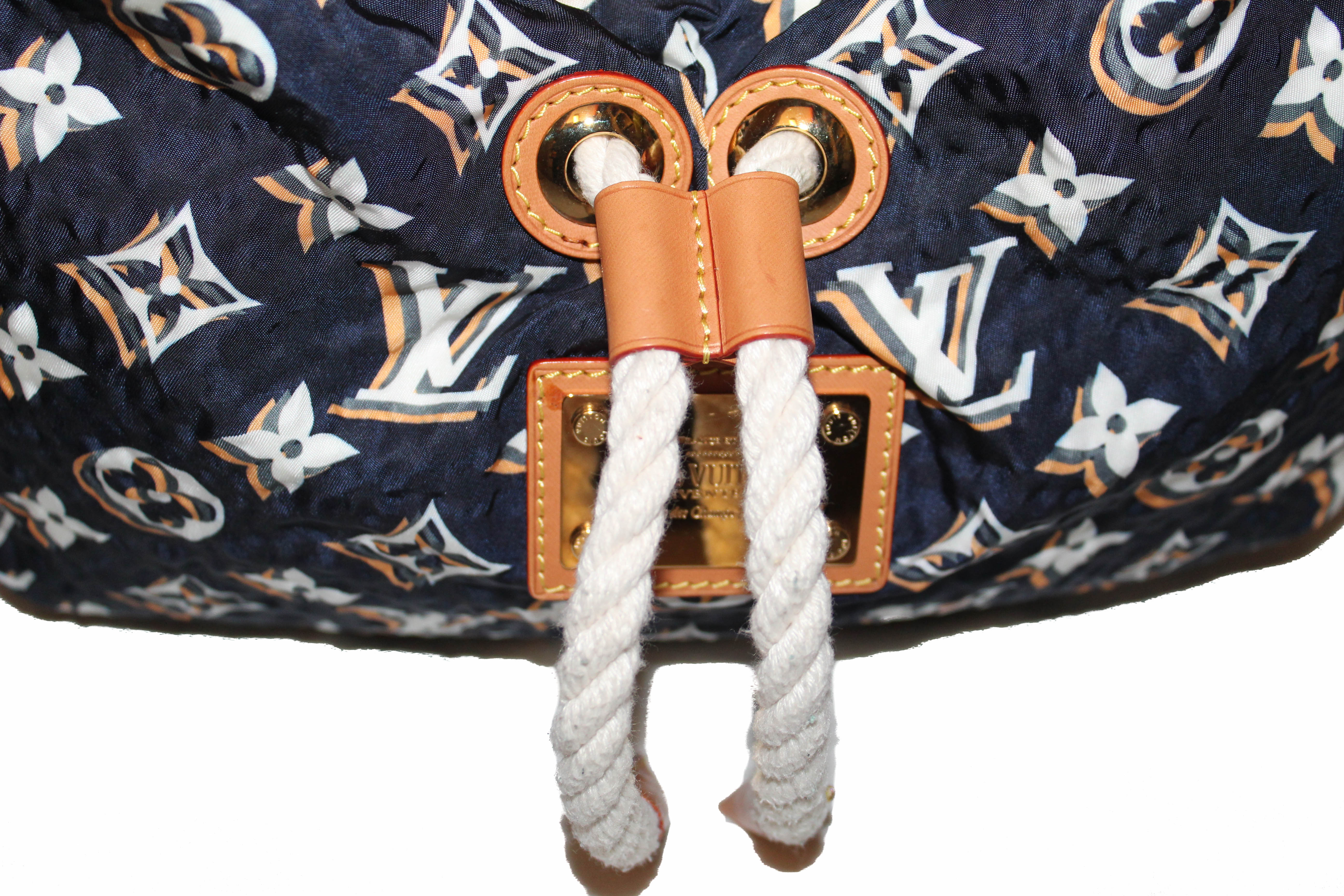 Authentic Louis Vuitton Limited Edition Monogram Cruise Bulles MM Bag