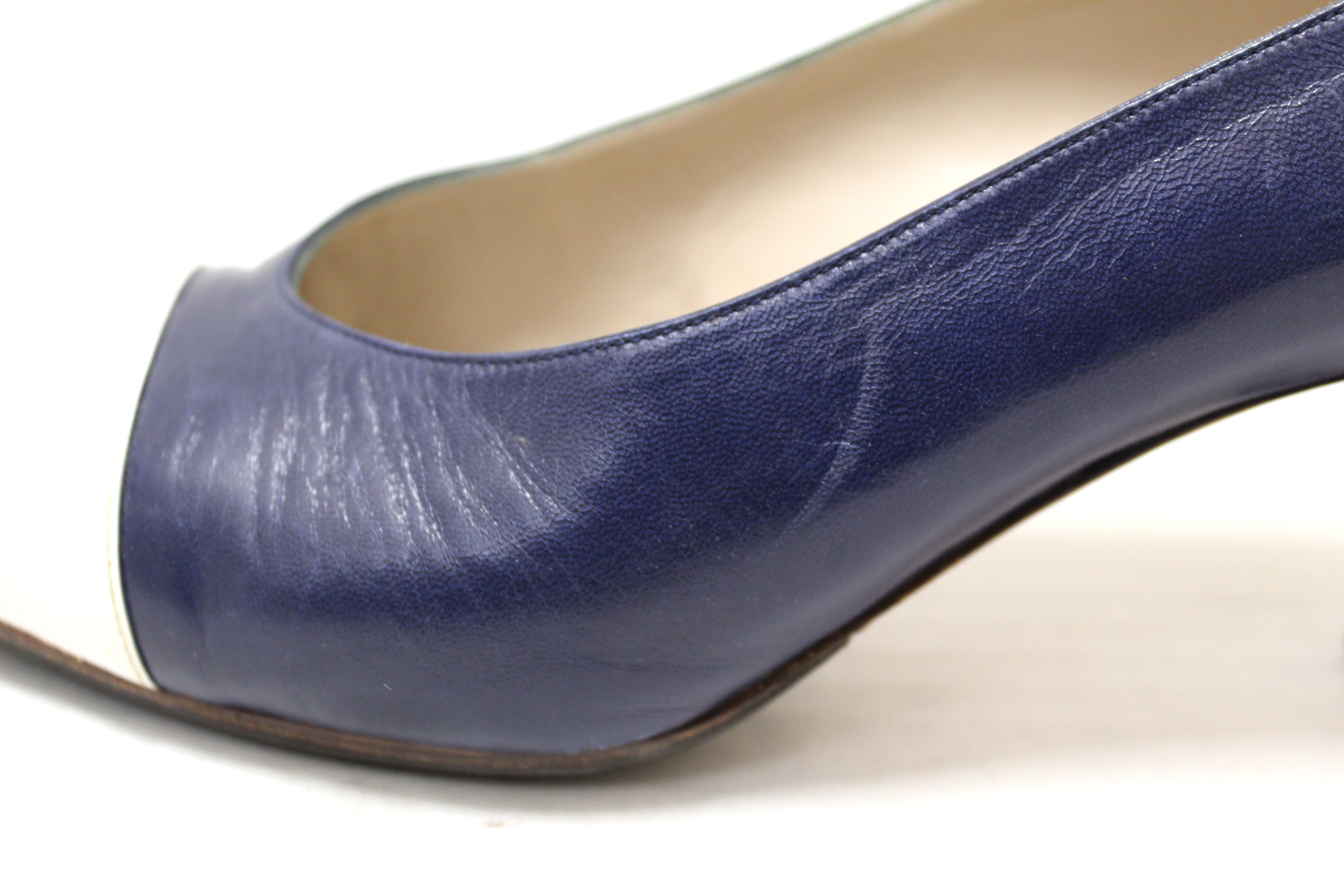 Authentic Chanel Navy and White Leather Pointed Heel size 35.5