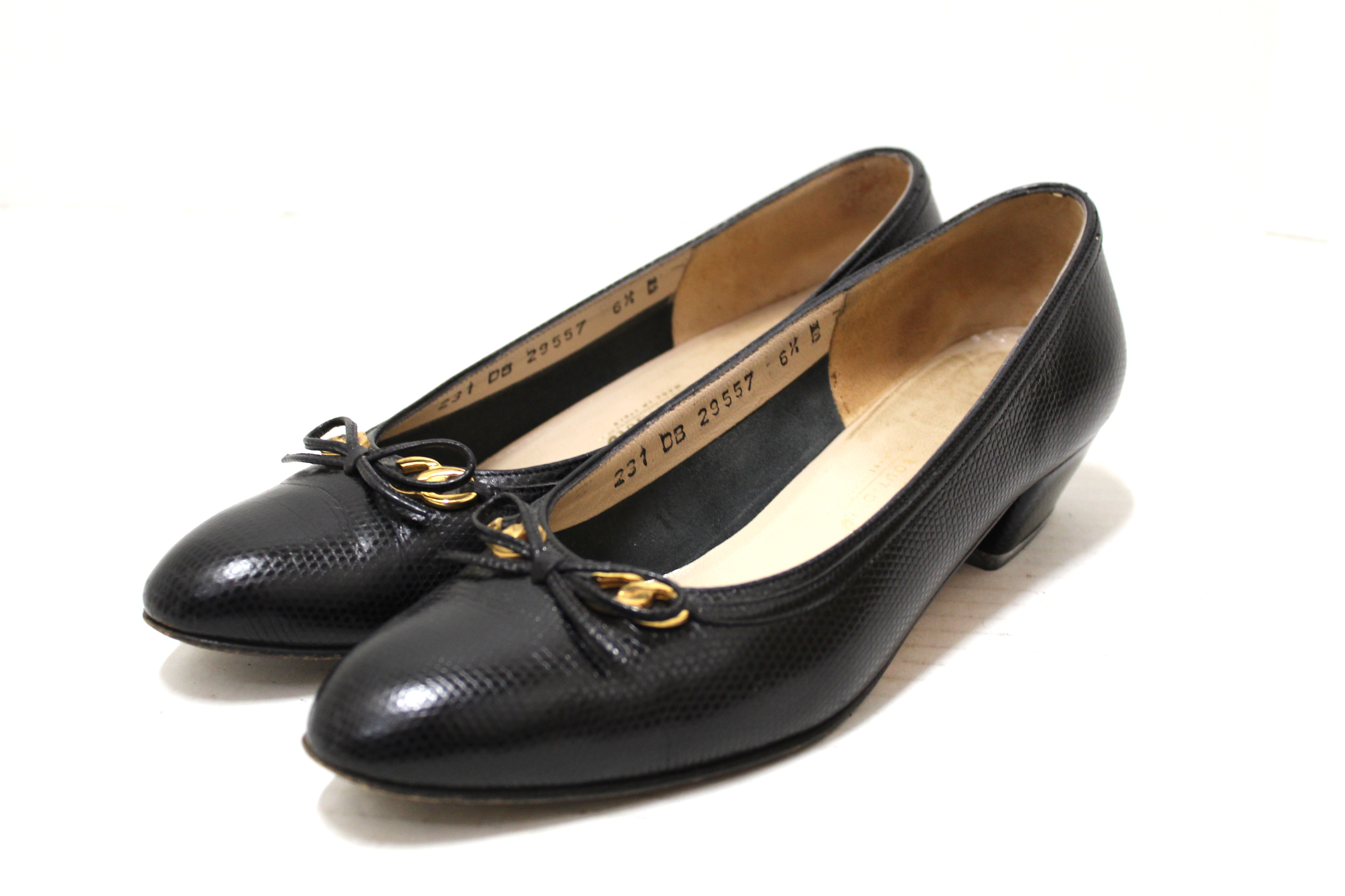 Authentic Salvatore Ferragamo Black Snakeskin Embossed Leather Pumps Size 6.5