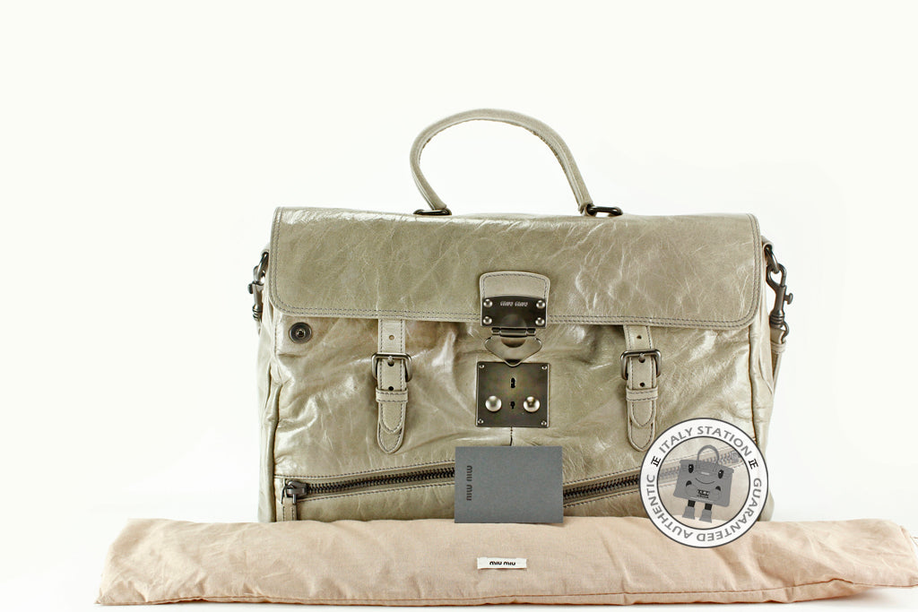 MIU MIU Miu Miu RN0727 Qjb Nappa Shine Nube / F0424 Calfskin Tote Bag | Italystation.com - Shop Now at italystation.com
