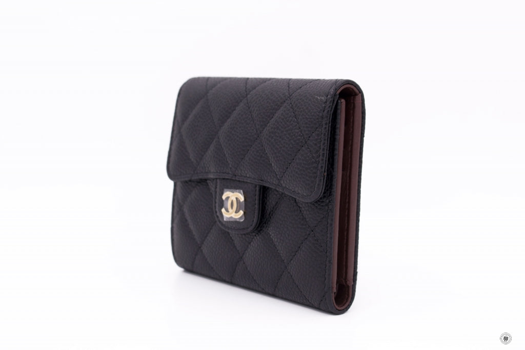 CHANEL Chanel AP0231 Y01588 Classic Fold Wallet (old Model: A82288) Bl | Italystation.com - Shop Now at italystation.com