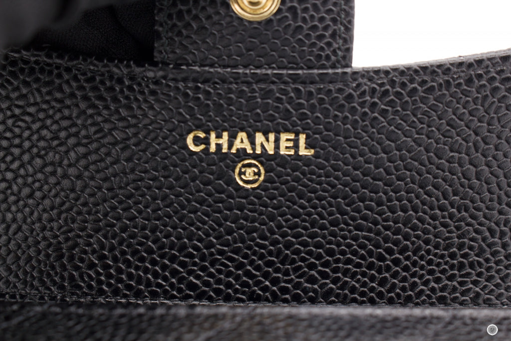CHANEL Chanel AP0231 Y01588 Classic Fold Wallet (old Model: A82288) Bl | Italystation.com - Shop Now at italystation.com