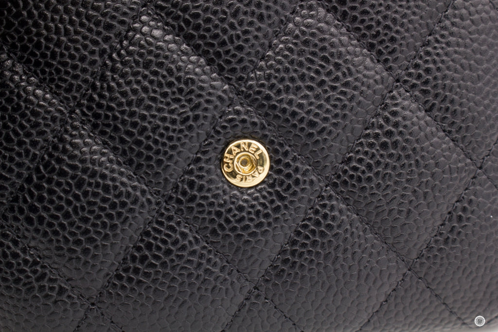 CHANEL Chanel AP0231 Y01588 Classic Fold Wallet (old Model: A82288) Bl | Italystation.com - Shop Now at italystation.com