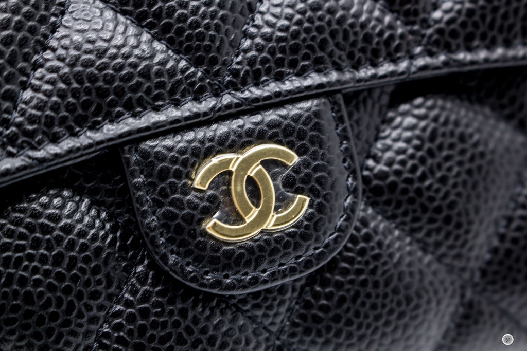 CHANEL Chanel AP0232Y01864 Classic Flap Wallet Black / C3906 Caviar Sh | Italystation.com - Shop Now at italystation.com