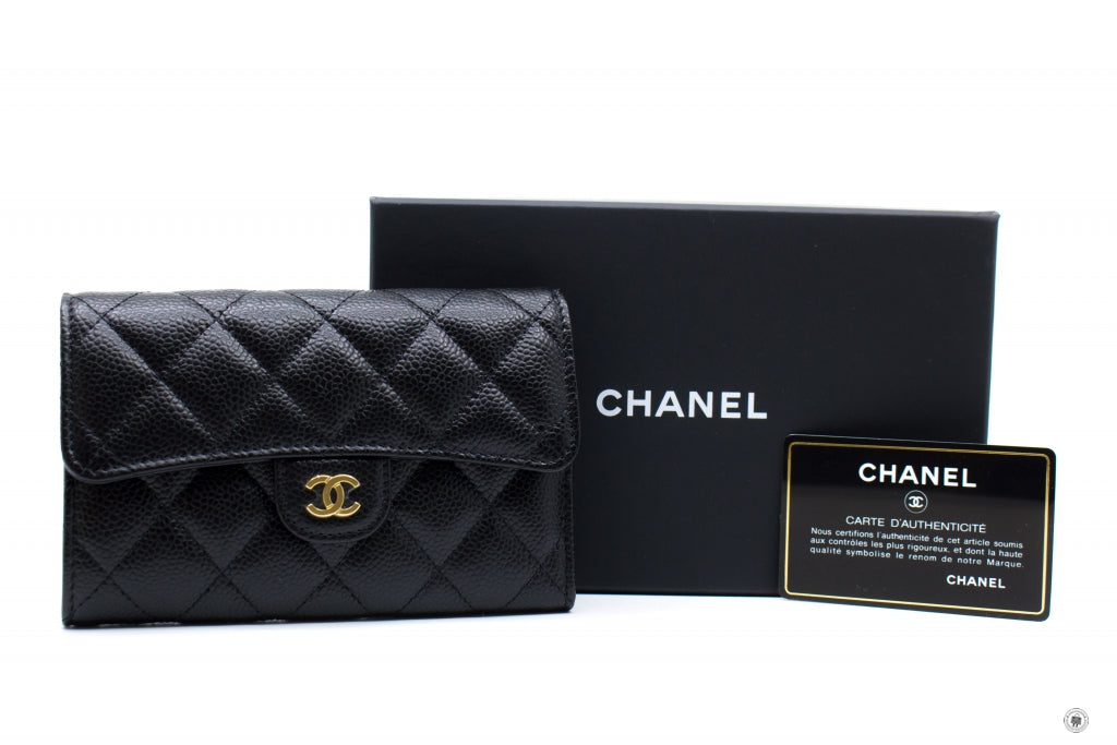 CHANEL Chanel AP0232Y01864 Classic Flap Wallet Black / C3906 Caviar Sh | Italystation.com - Shop Now at italystation.com