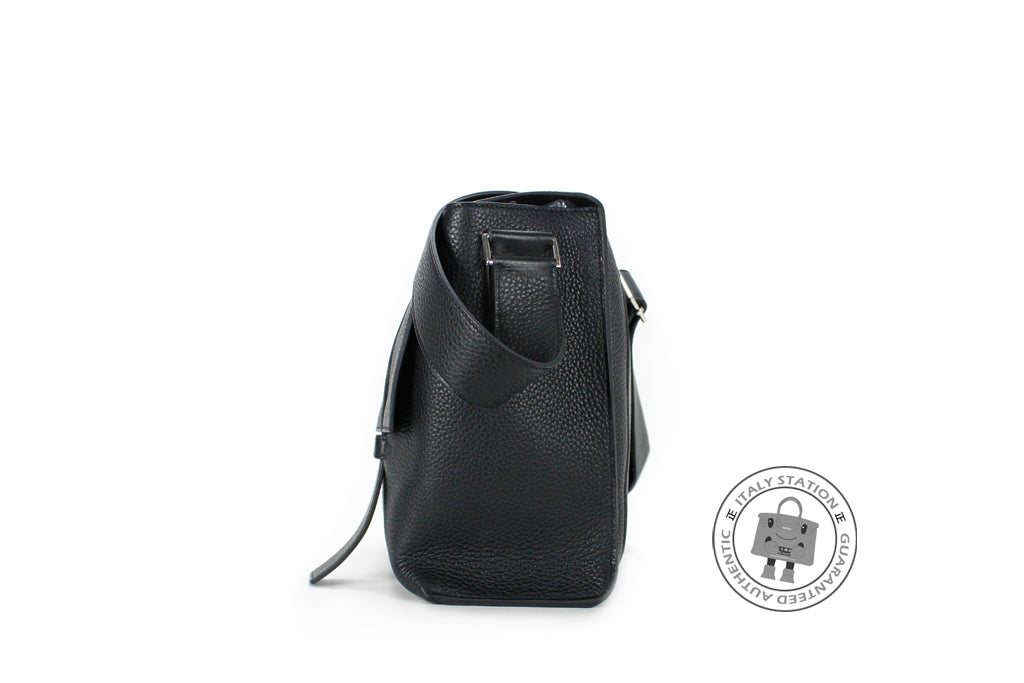 HERMES Hermes Alfred Black / CK89 Taurillon Clemence Messenger Bags Ph | Italystation.com - Shop Now at italystation.com