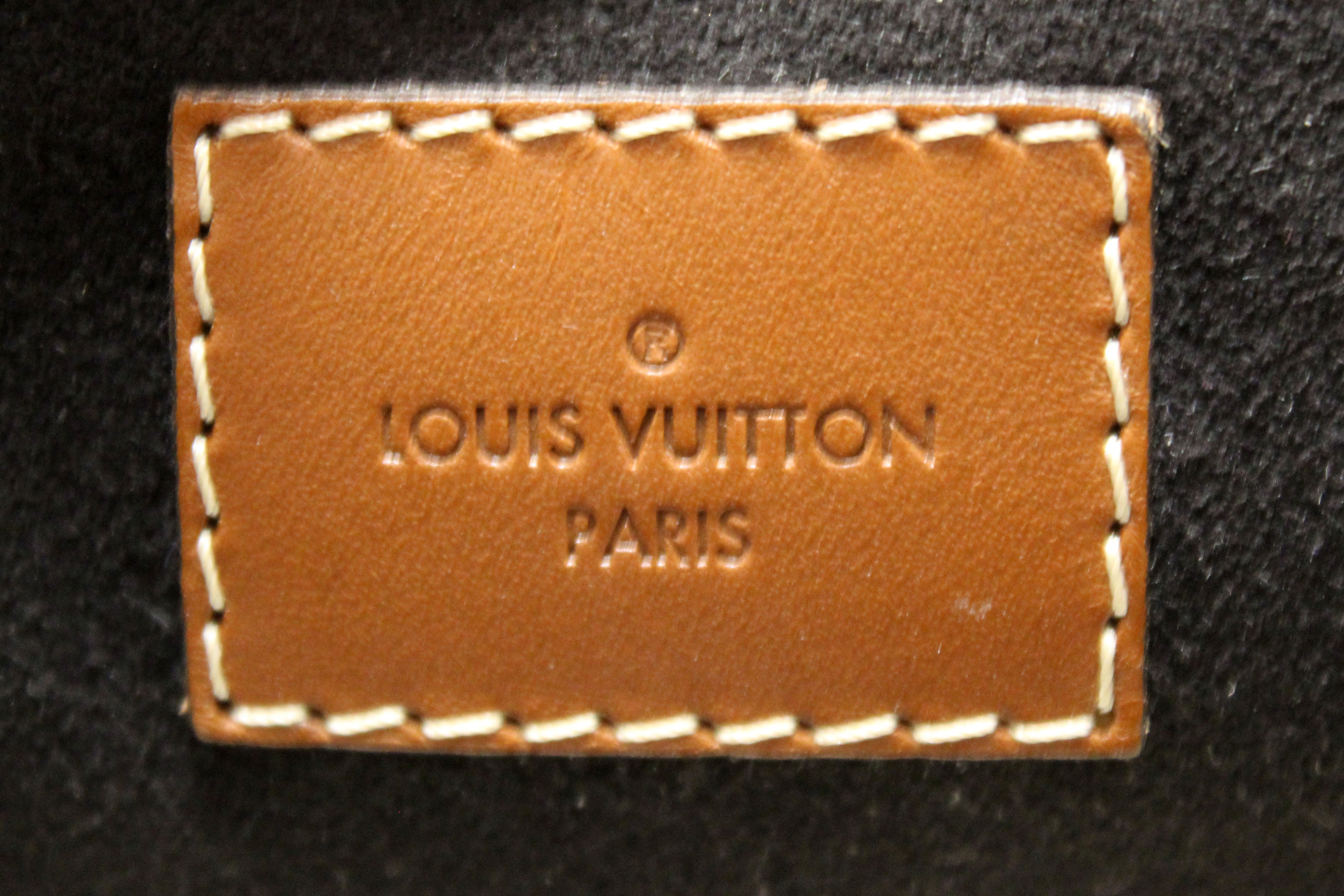 Authentic Louis Vuitton Classic Monogram Canvas Pallas Shopper Tote – Paris  Station Shop