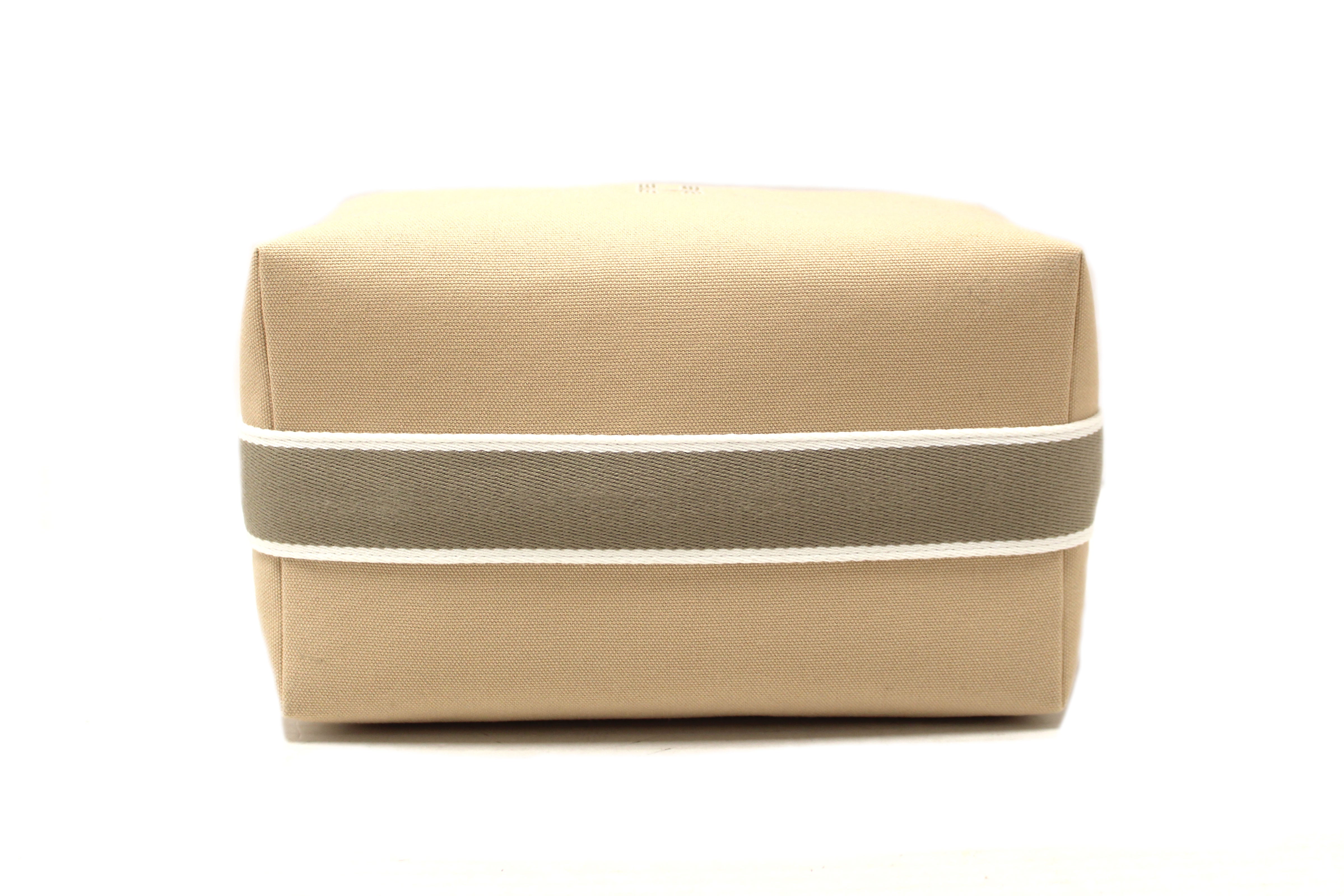 Authentic Hermes Beige Wool Large Bride-A-Brac H Natte Pouch