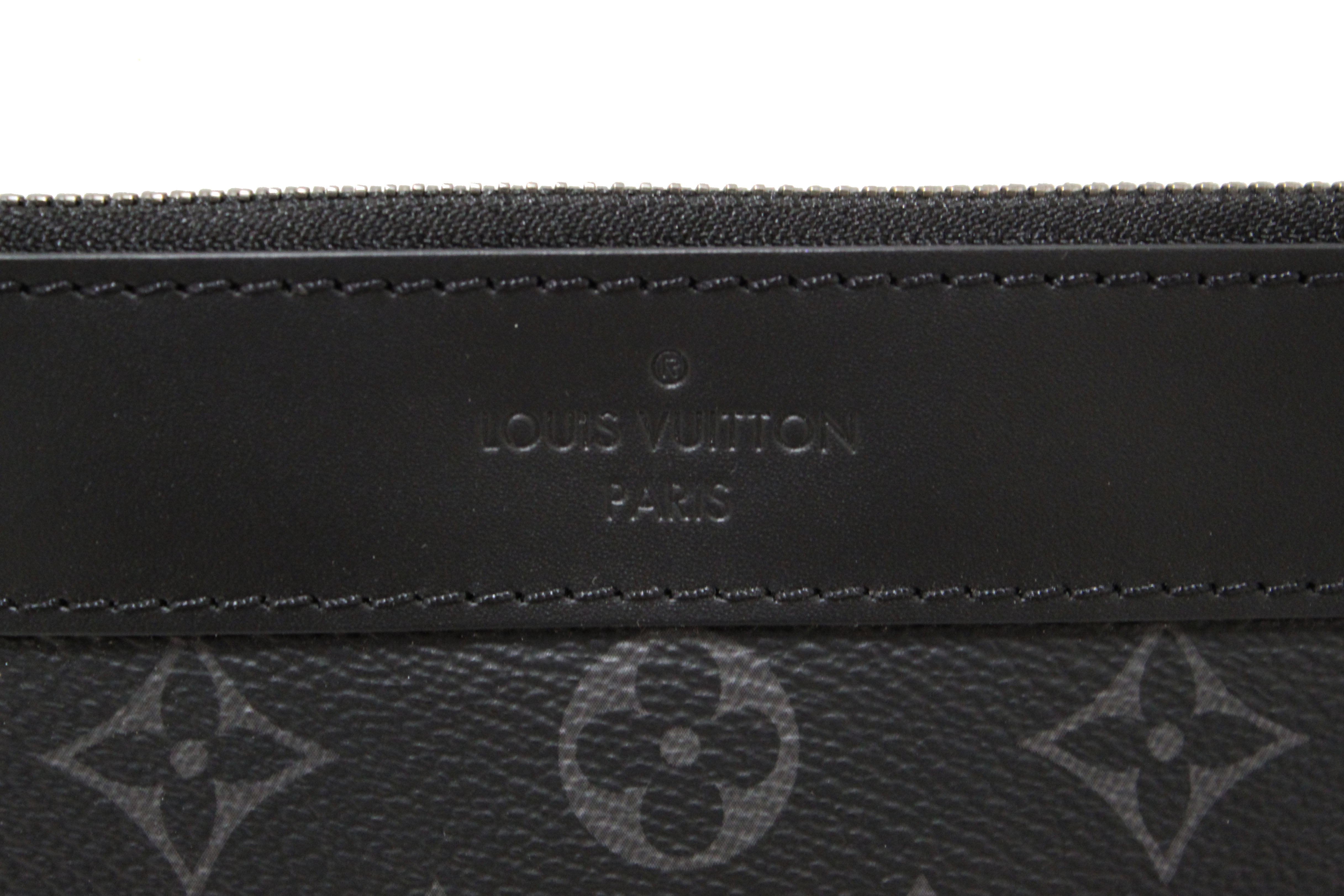 Authentic Louis Vuitton Monogram Eclipse Discovery Pochette GM Clutch Bag