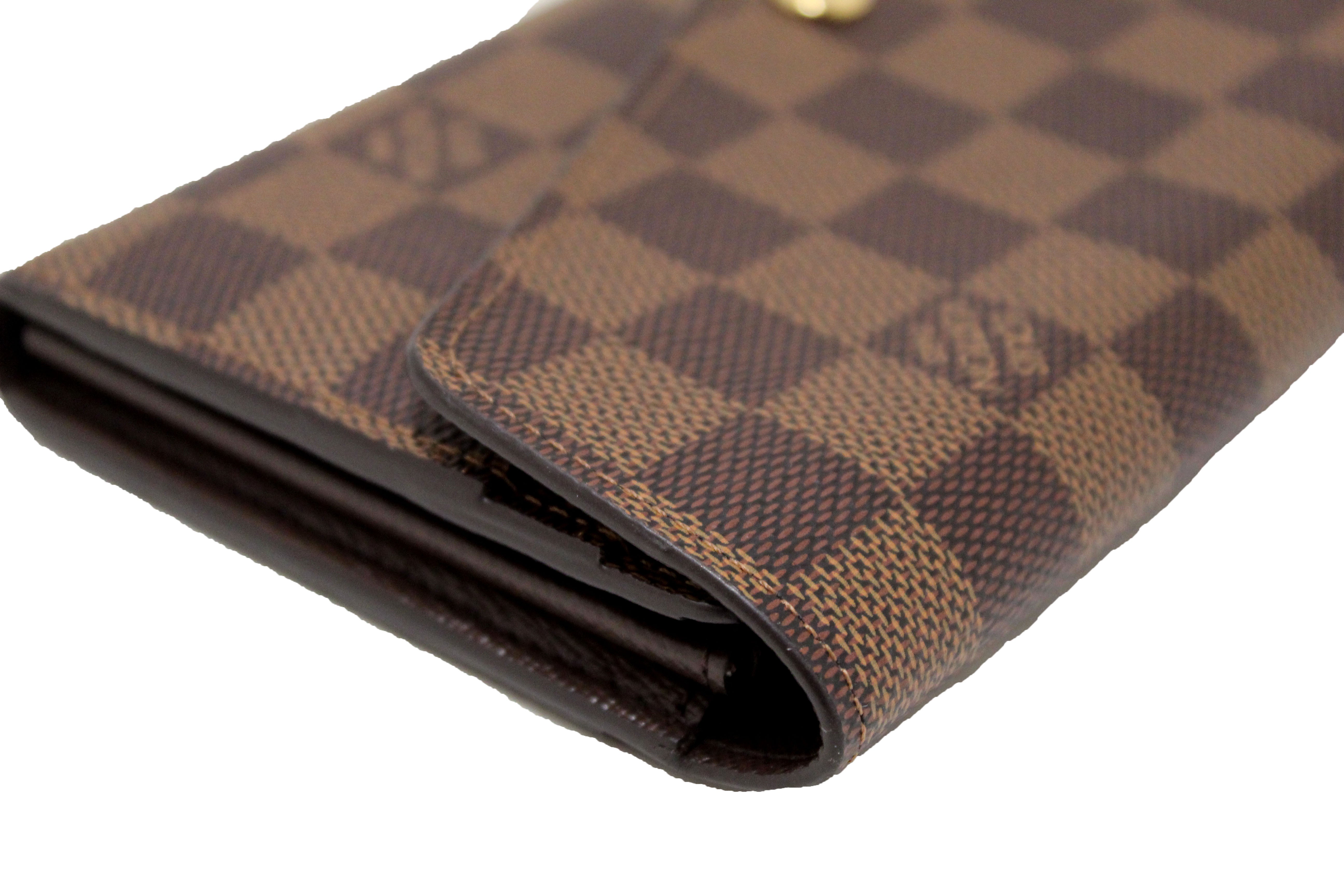 Sold Louis Vuitton Sarah Damier checkbook Wallet