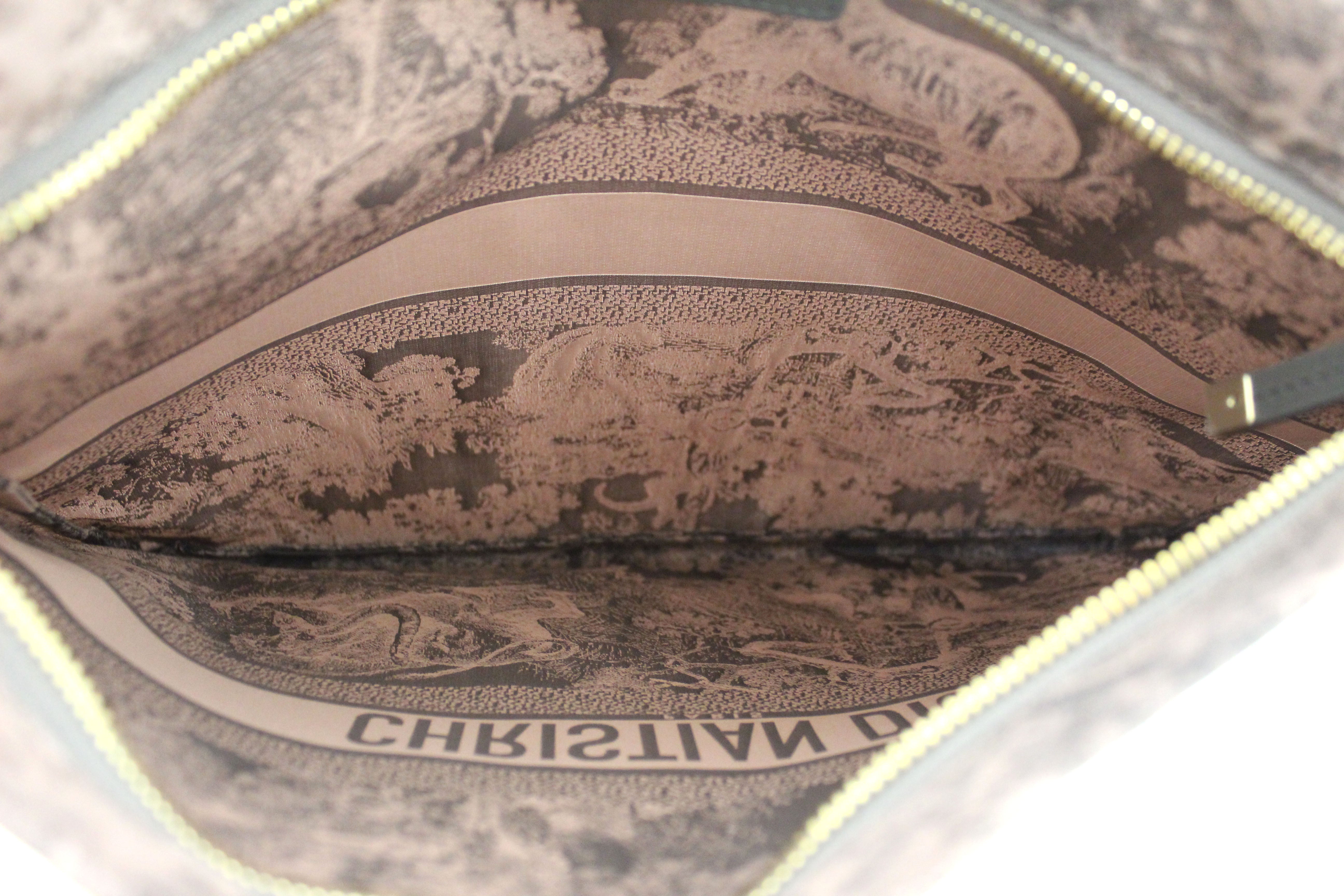 Authentic NEW Christian Dior Pink Toile De Jouy Diortravel Zipped Pouch