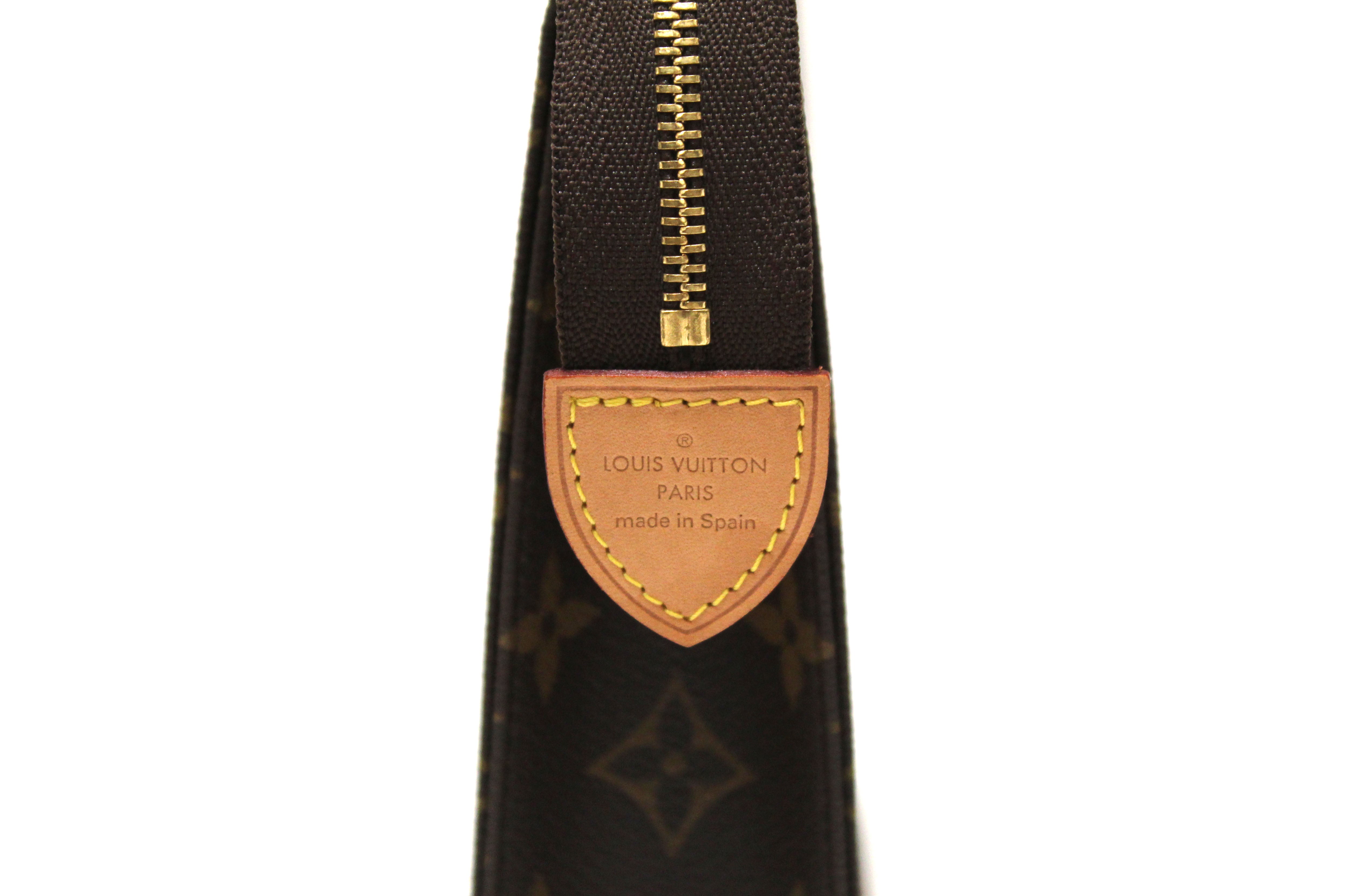 Authentic Louis Vuitton Classic Monogram Toiletry Pouch 26