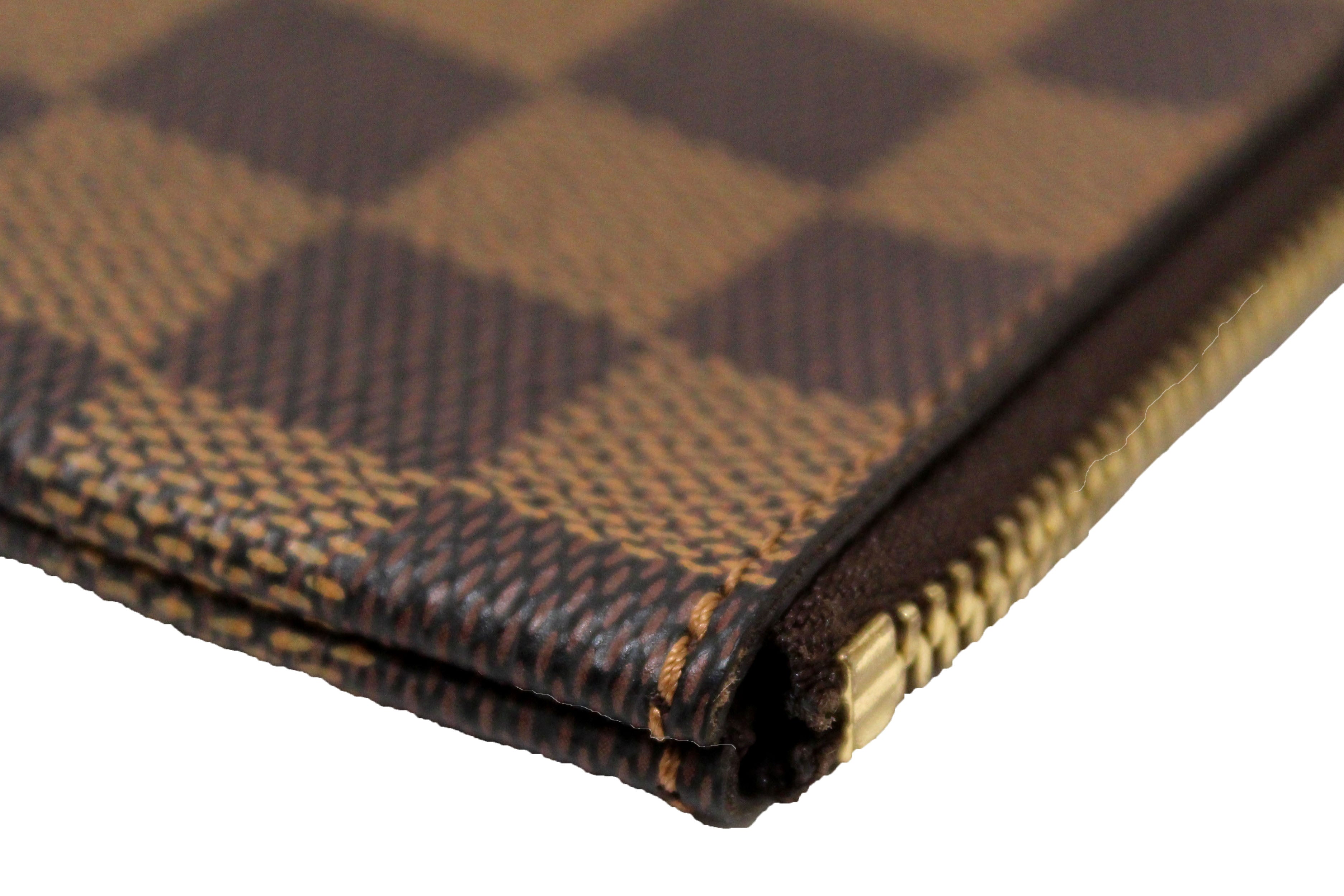 Authentic Louis Vuitton Damier Ebene Canvas Key Pouch