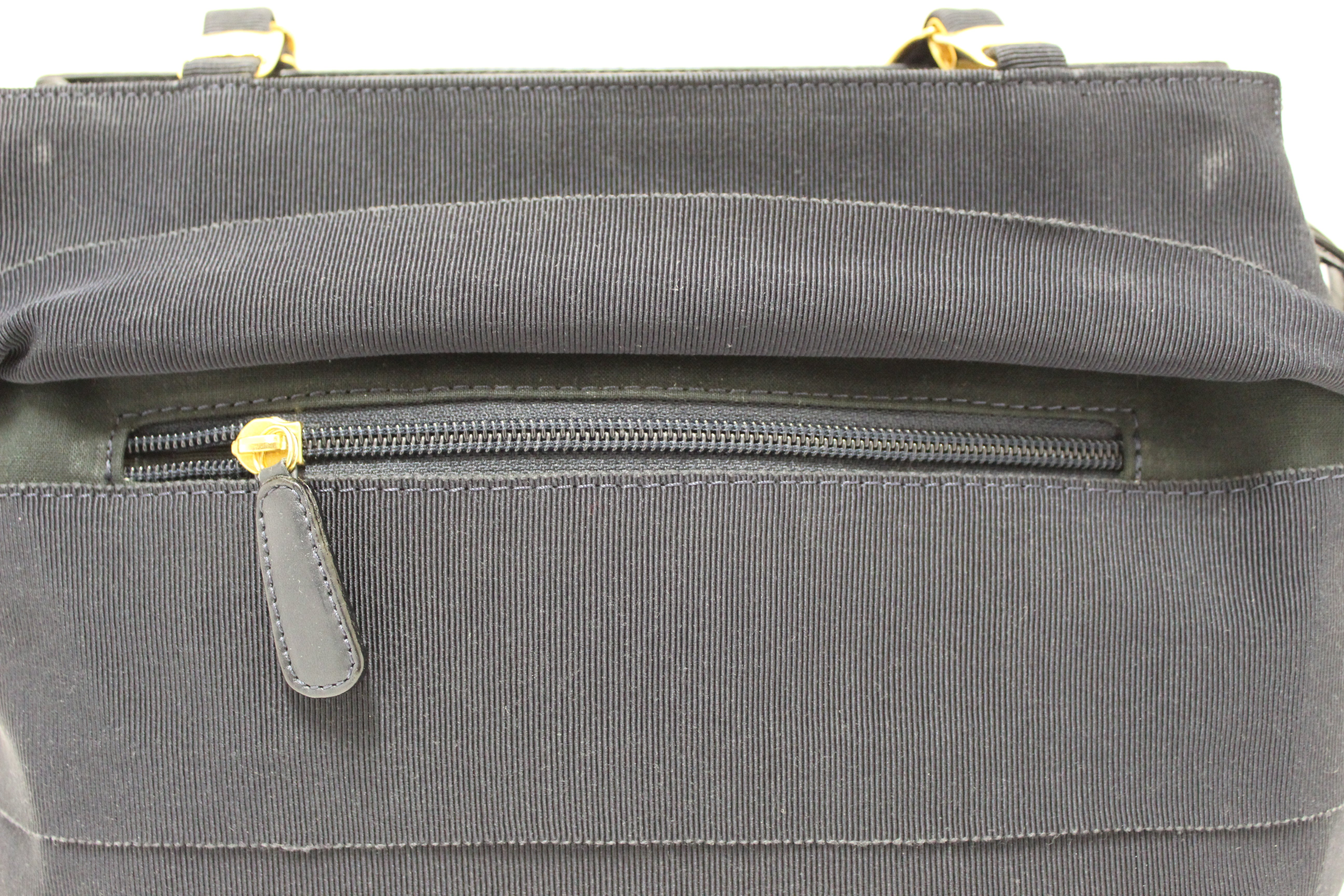 Authentic Salvatore Ferragamo Navy Blue Grosgrain Ribbon Tiered Shoulder Bag AU-21-5252