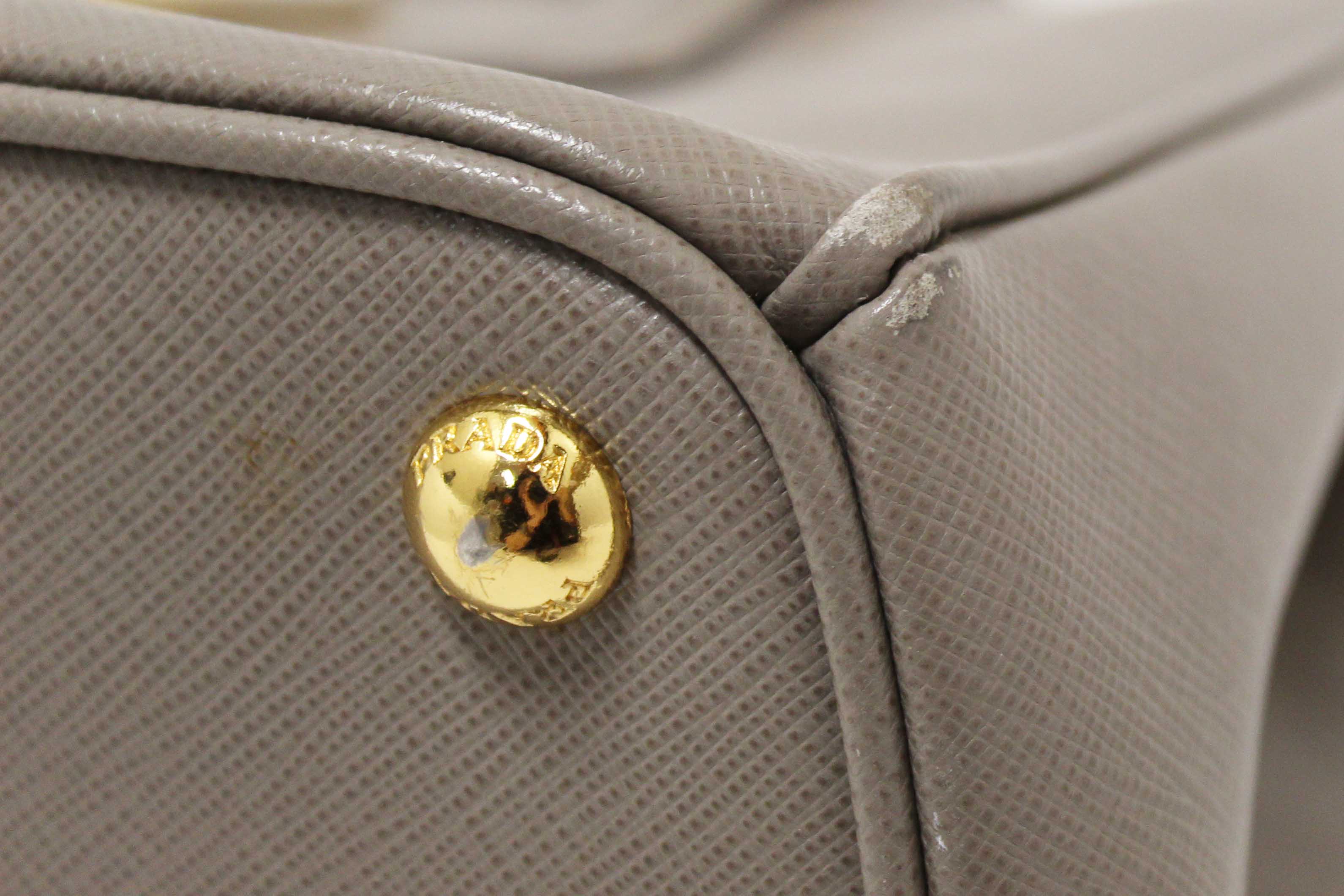 Authentic Prada Grey Saffiano Lux Leather Galleria Medium Tote Bag