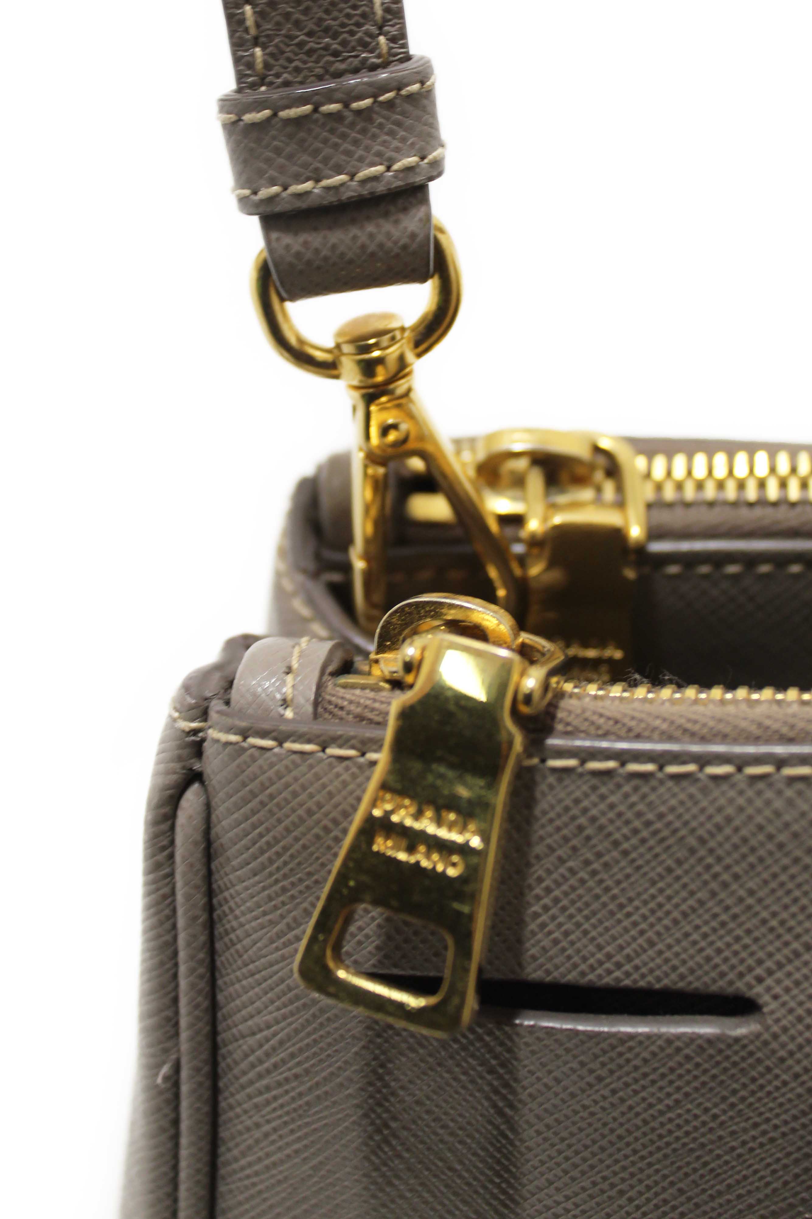 Authentic Prada Grey Saffiano Lux Leather Galleria Medium Tote Bag